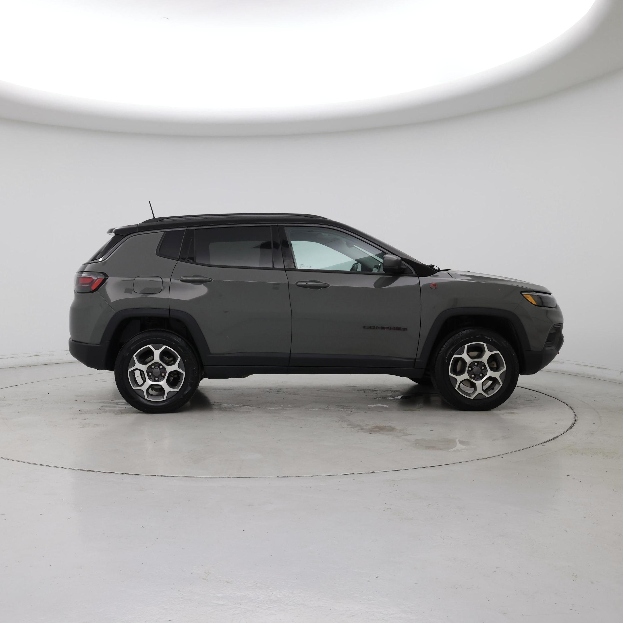 Thumbnail: 2022 Jeep Compass - 7