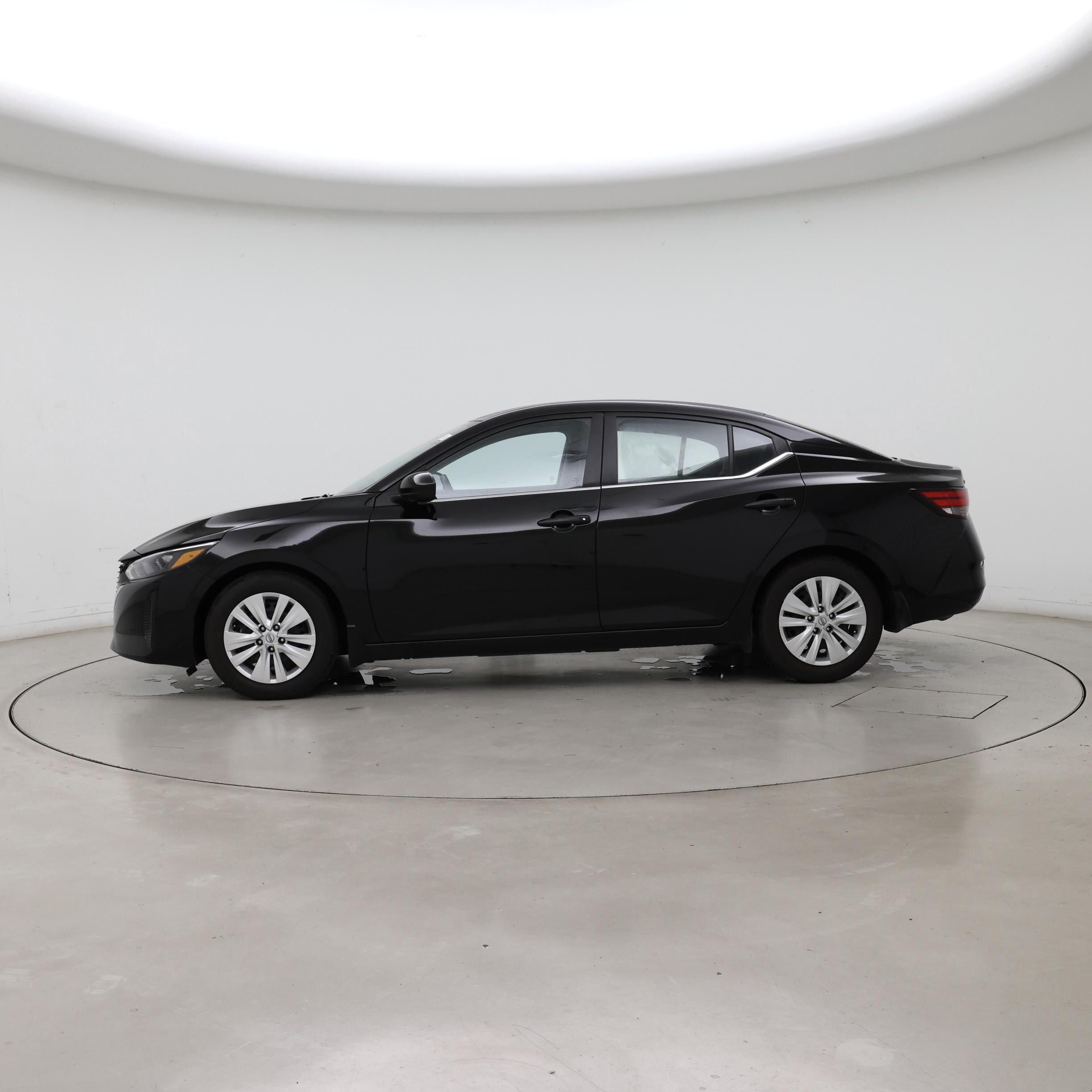 Thumbnail: 2025 Nissan Sentra - 3