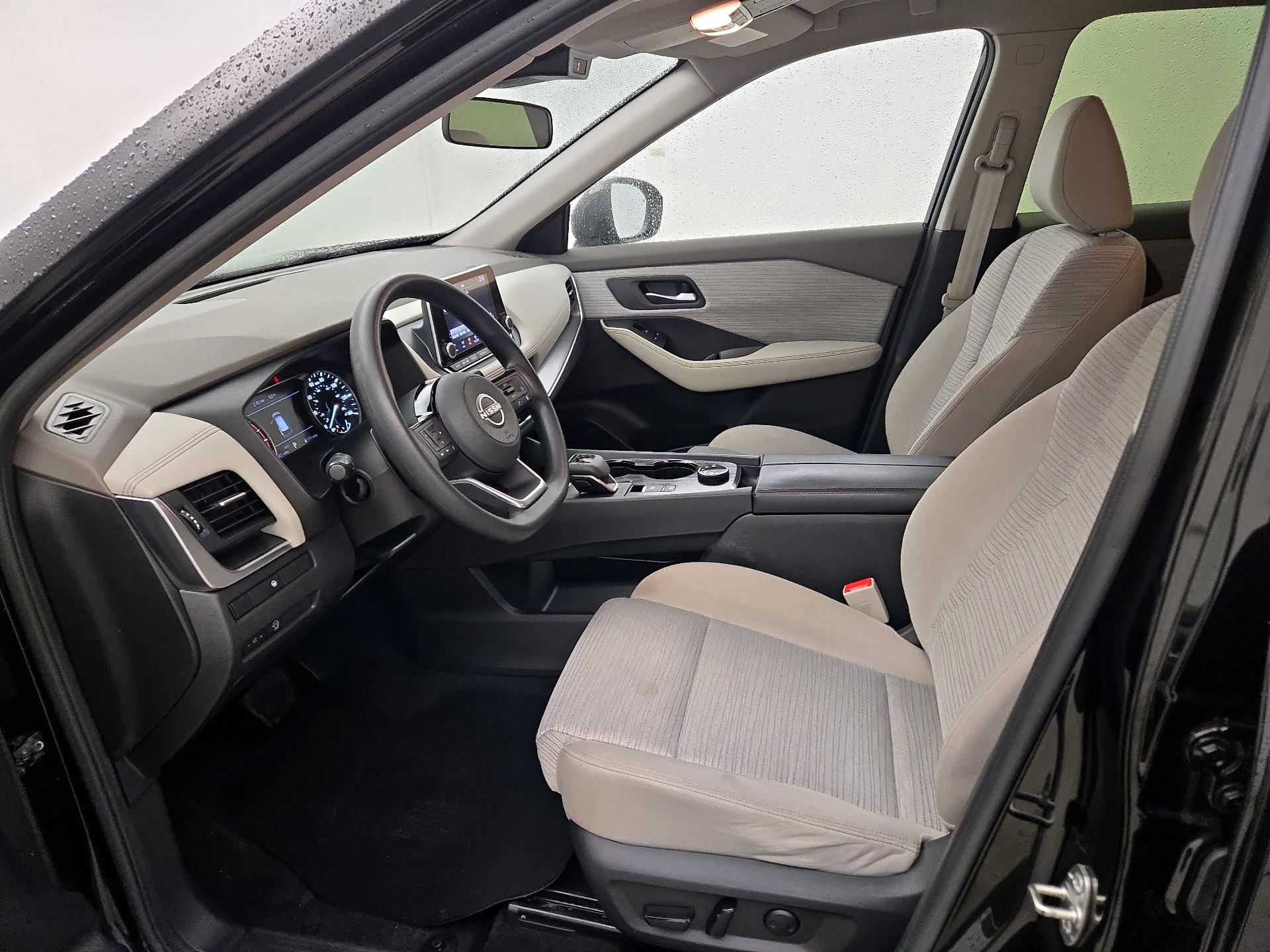 Thumbnail: 2023 Nissan Rogue - 11