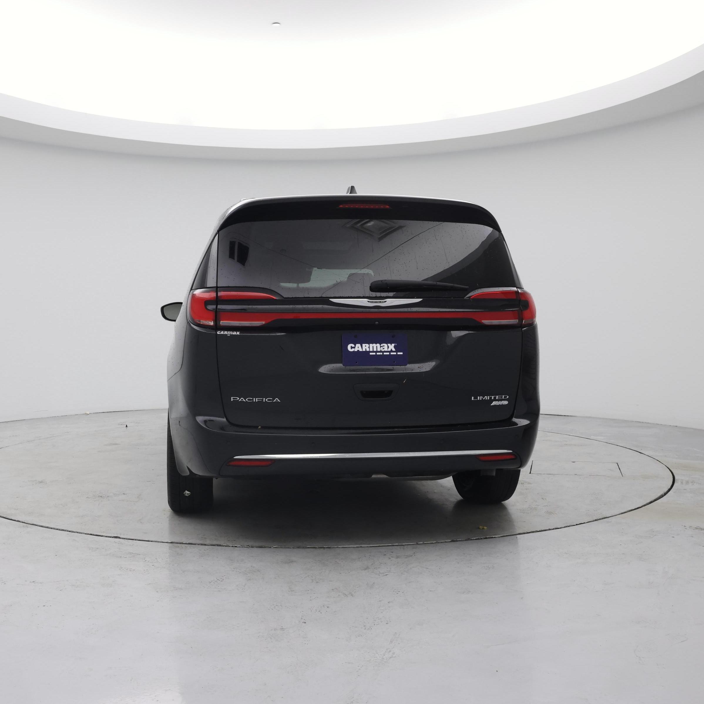 Thumbnail: 2023 Chrysler Pacifica - 6