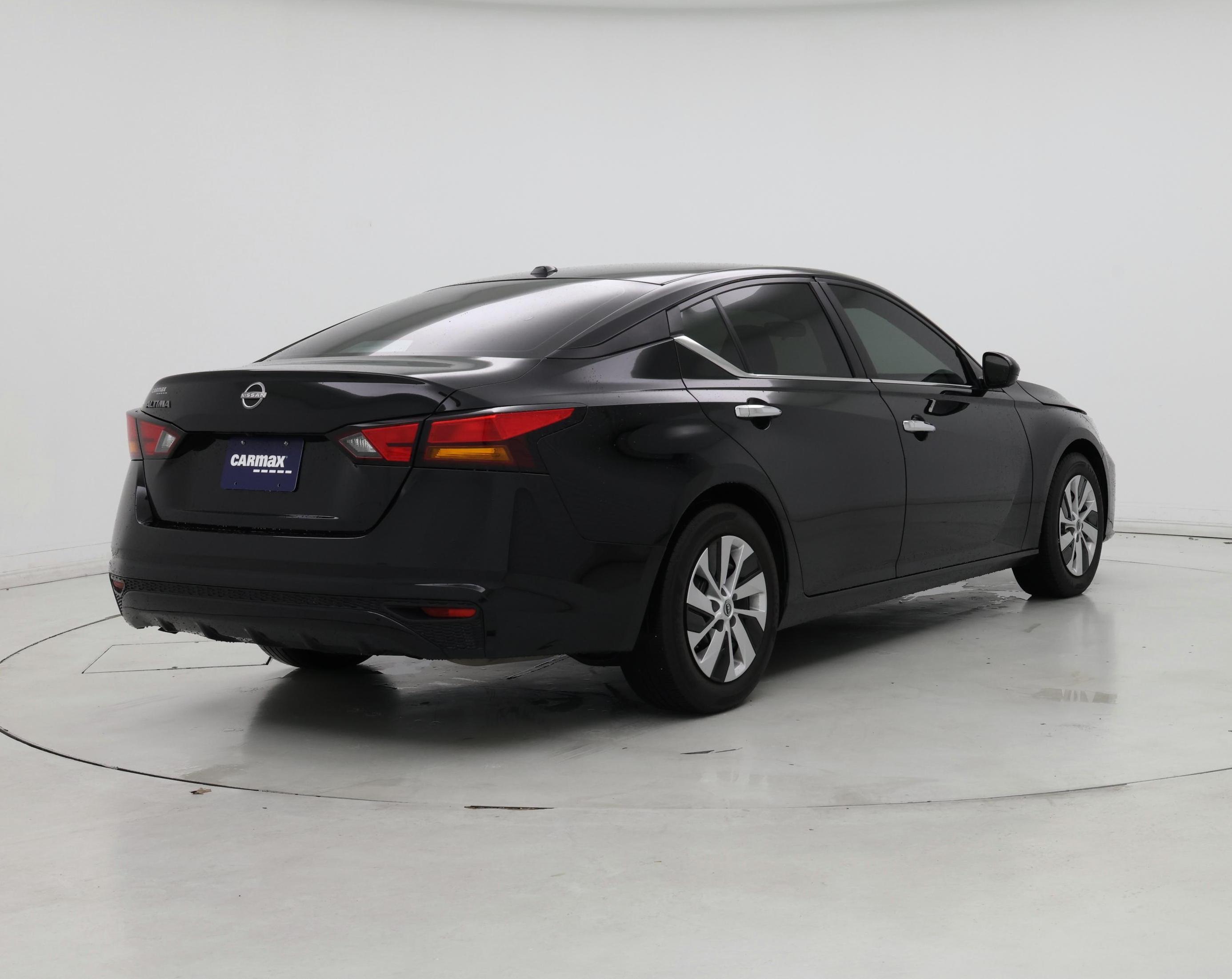 Thumbnail: 2025 Nissan Altima - 8