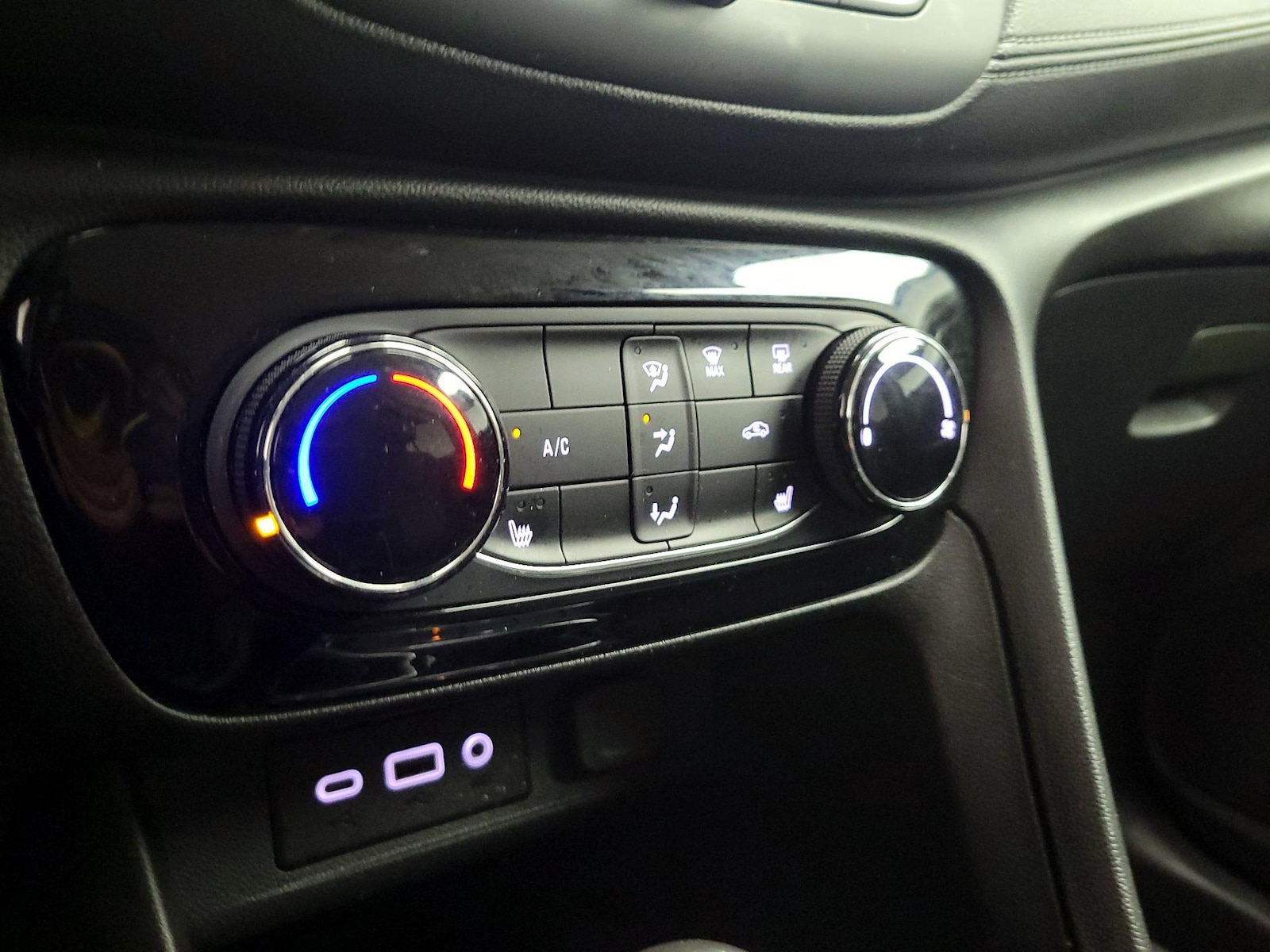 2022 Buick Encore GX Preferred - Photo 17