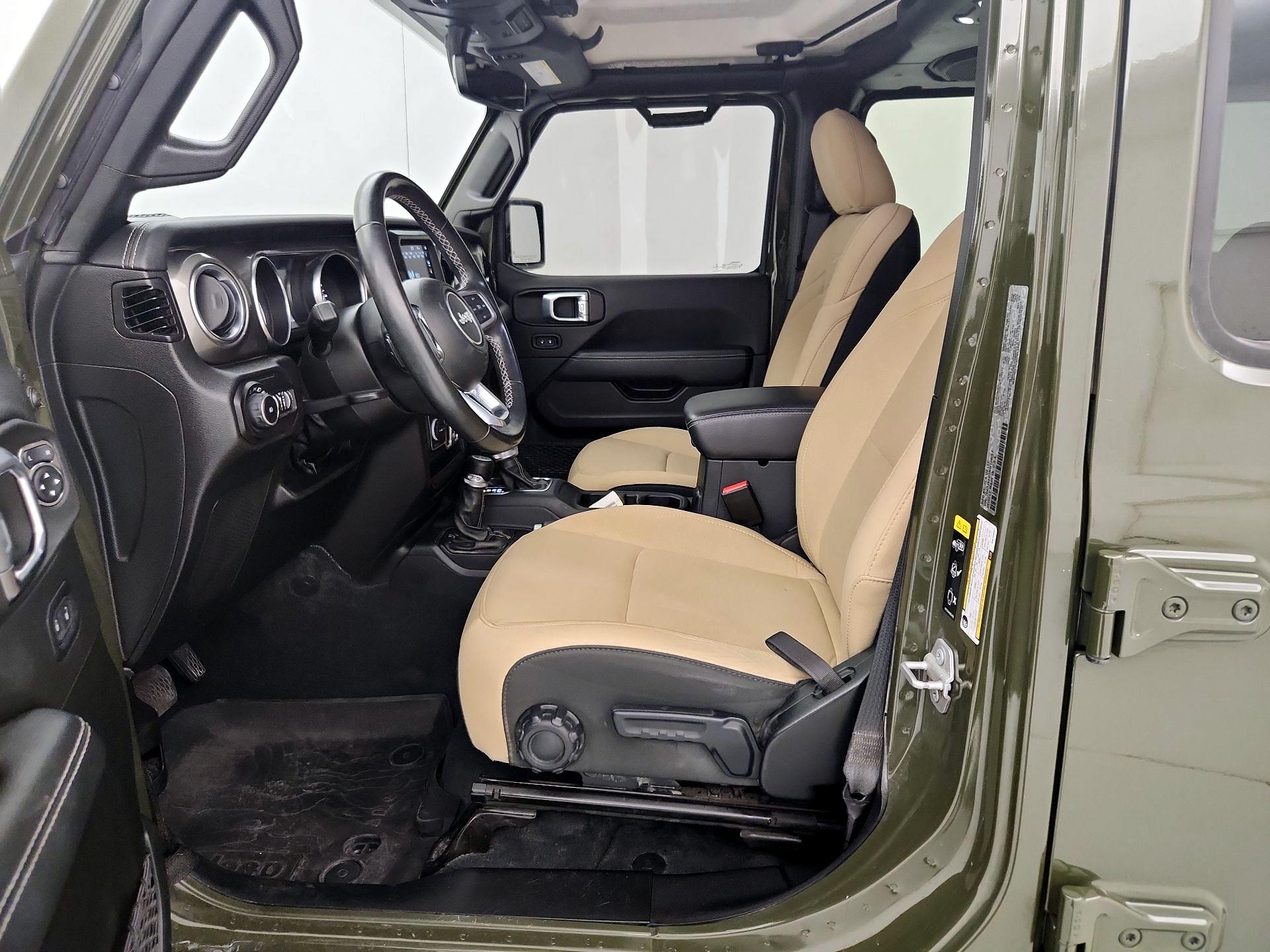 Thumbnail: 2022 Jeep Wrangler - 11