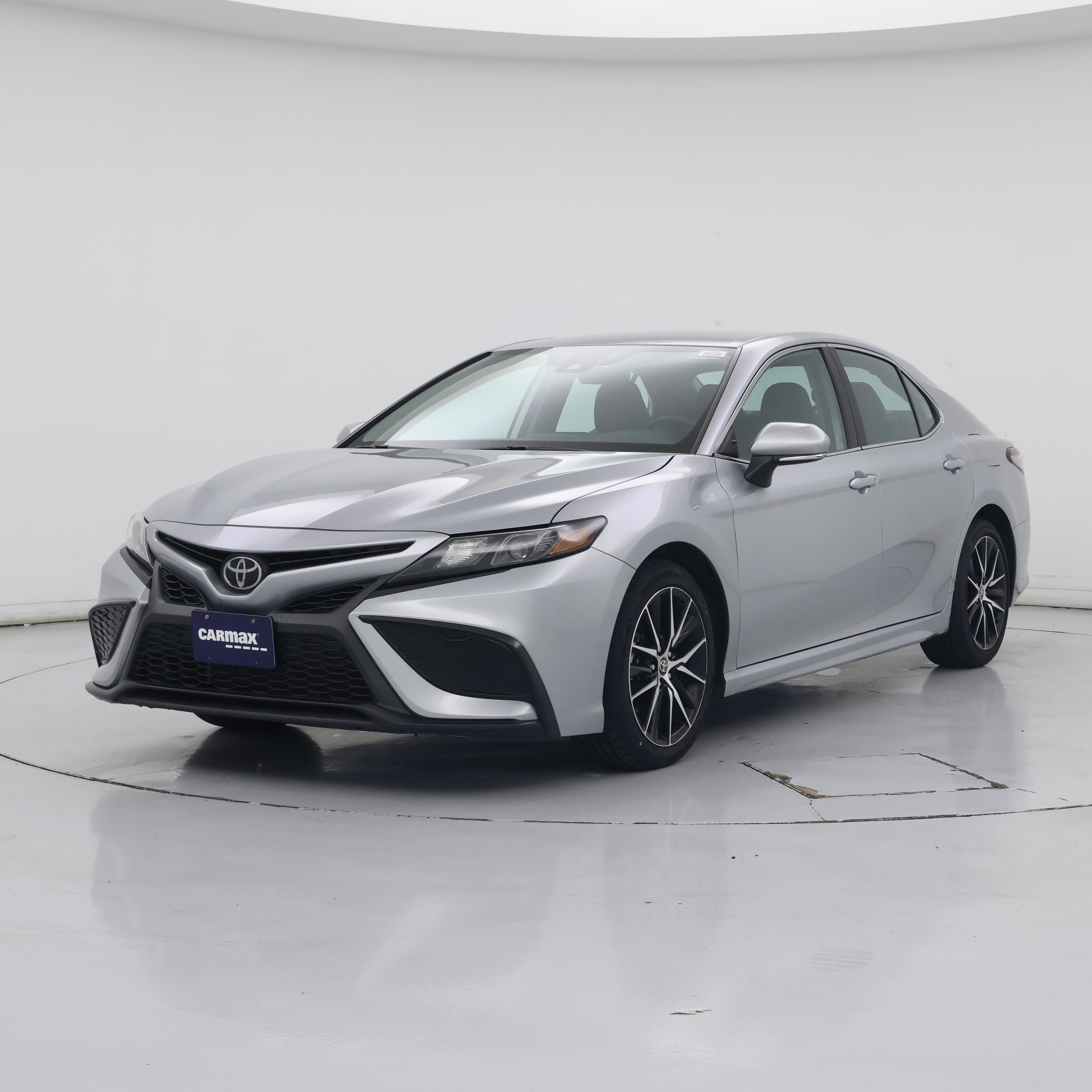 Thumbnail: 2023 Toyota Camry - 4