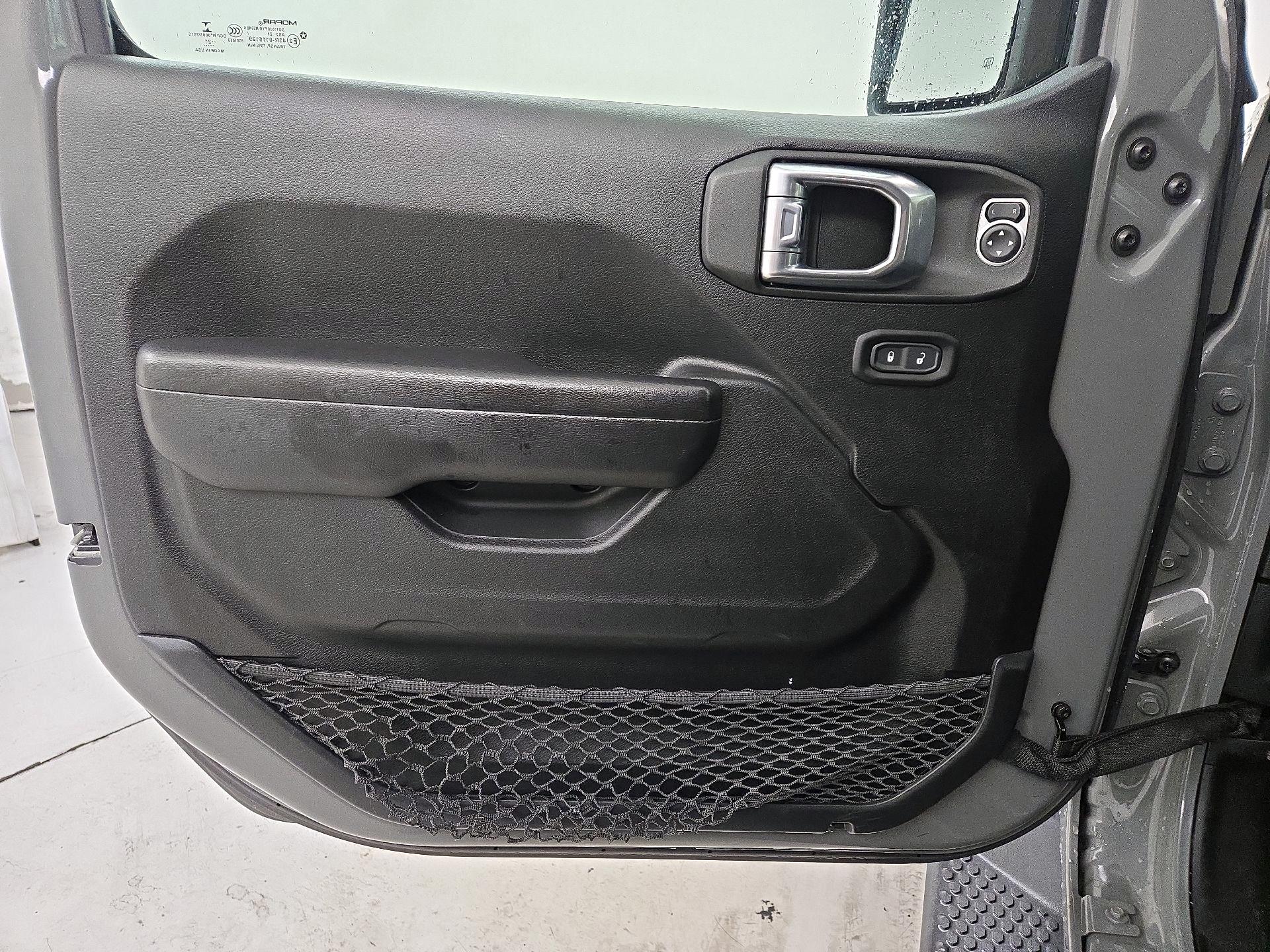 Thumbnail: 2021 Jeep Wrangler - 12