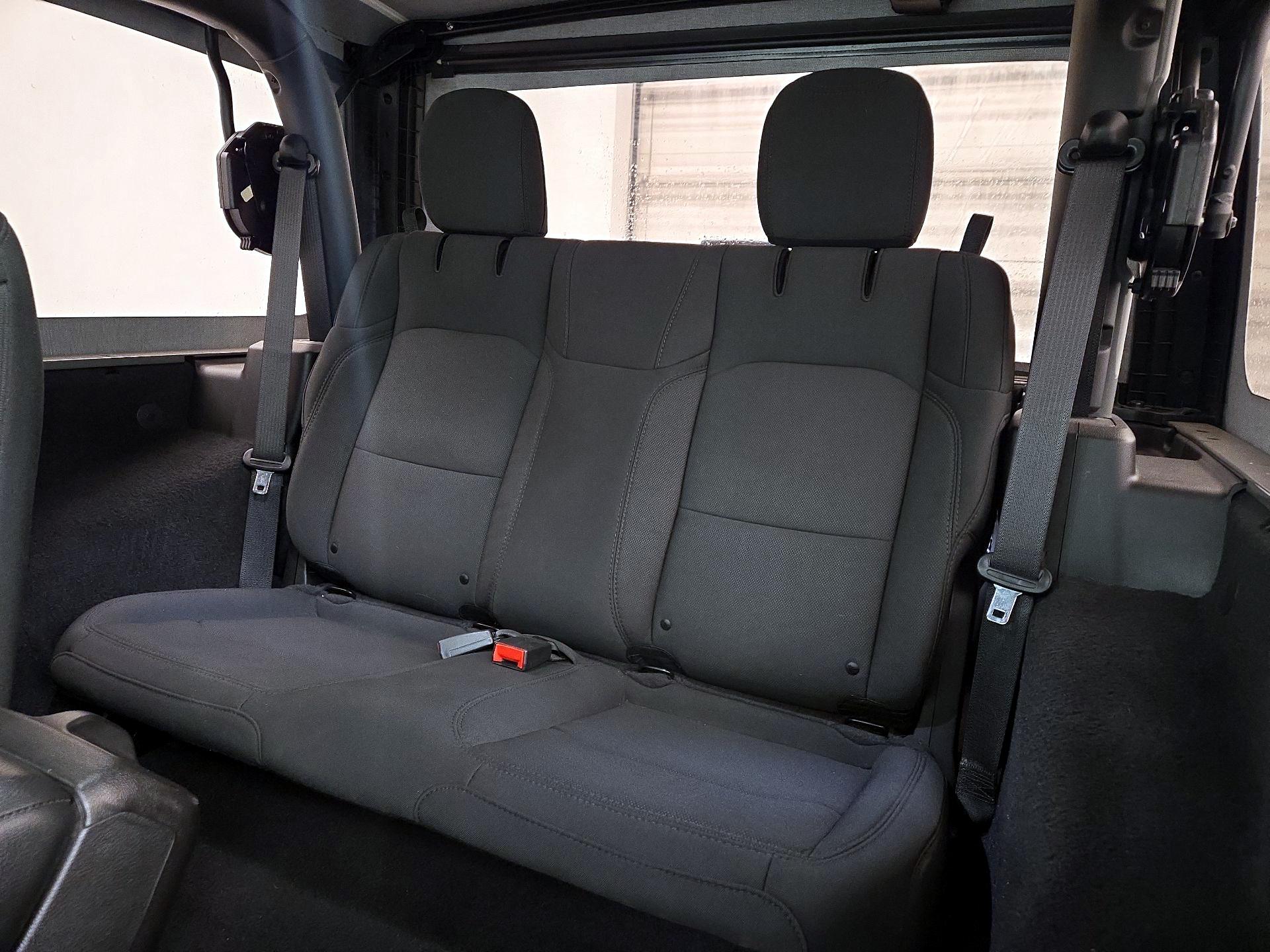 Thumbnail: 2021 Jeep Wrangler - 19