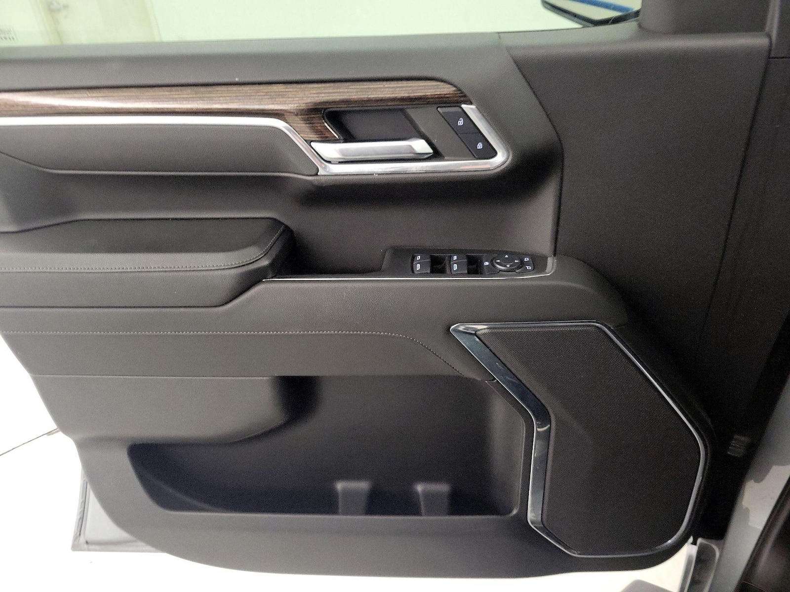 2024 GMC Sierra 1500 Elevation - Photo 13