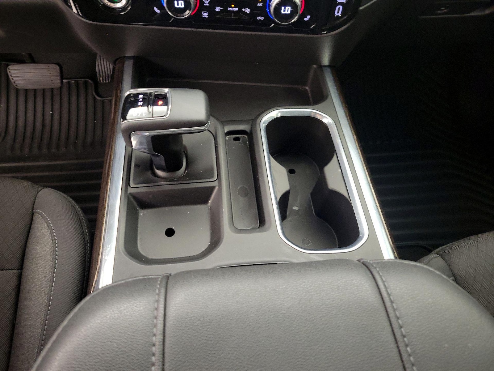2024 GMC Sierra 1500 Elevation - Photo 18