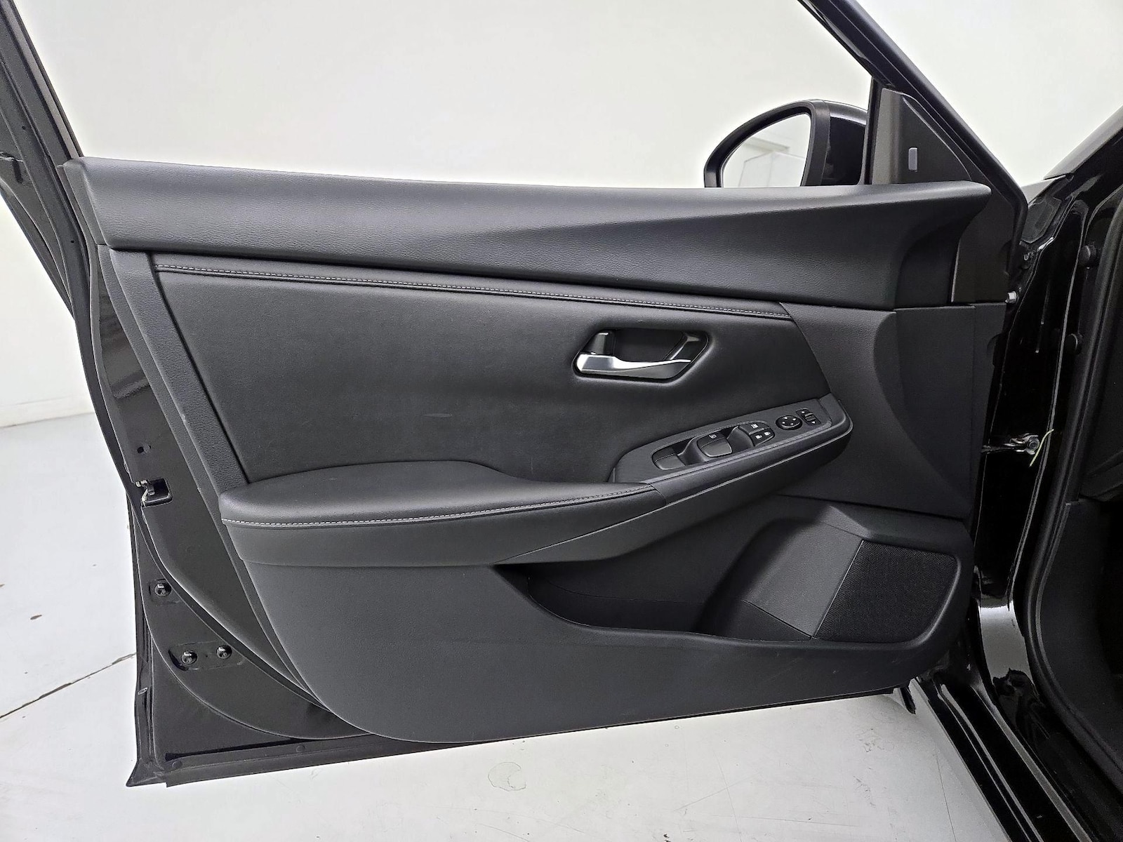 2024 Nissan Sentra SV - Photo 13