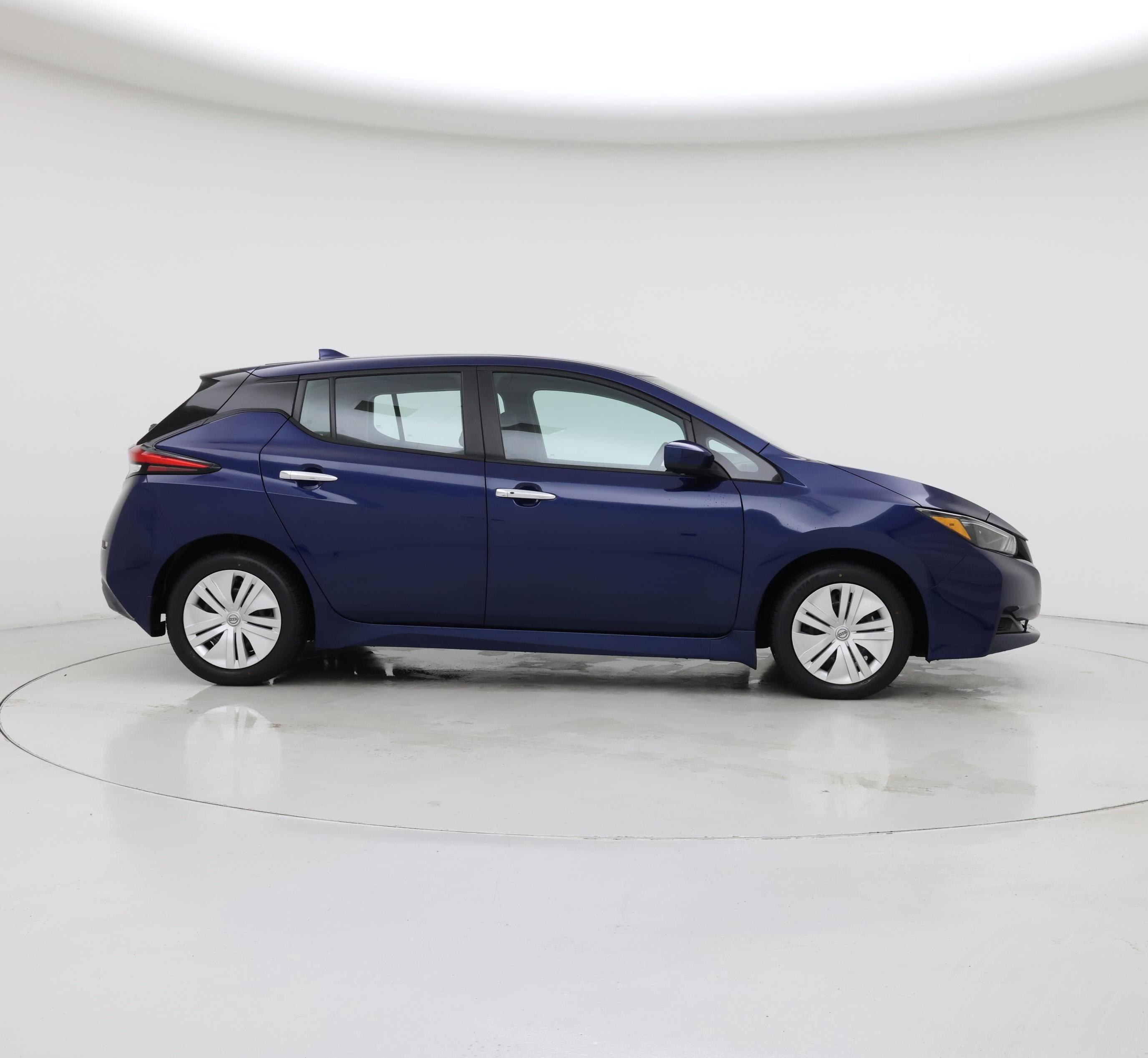 Thumbnail: 2024 Nissan Leaf - 7