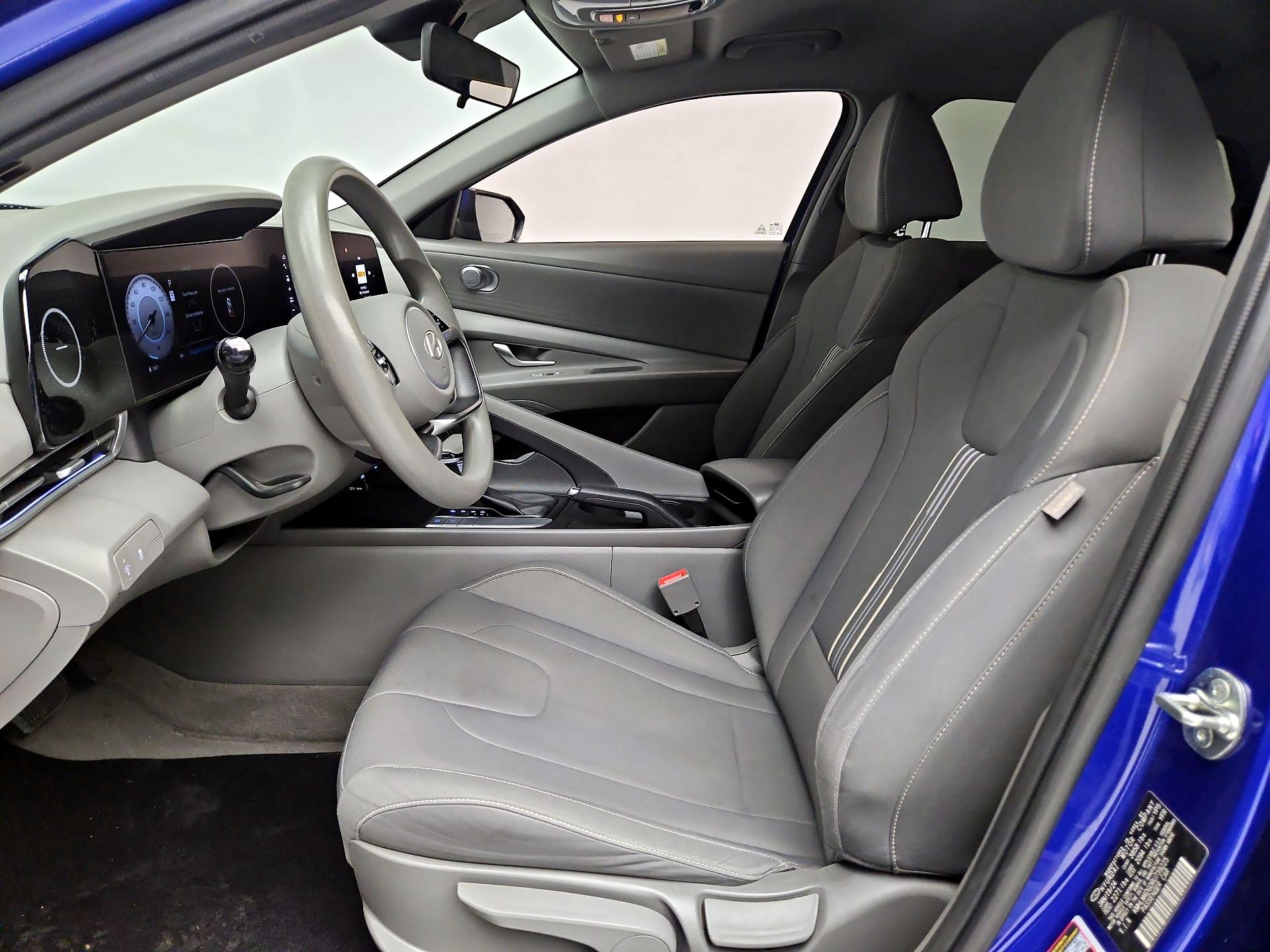 Thumbnail: 2024 Hyundai Elantra - 11