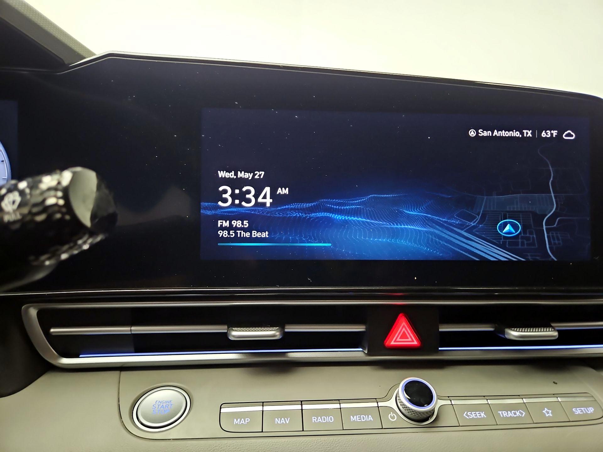 Thumbnail: 2024 Hyundai Elantra - 16