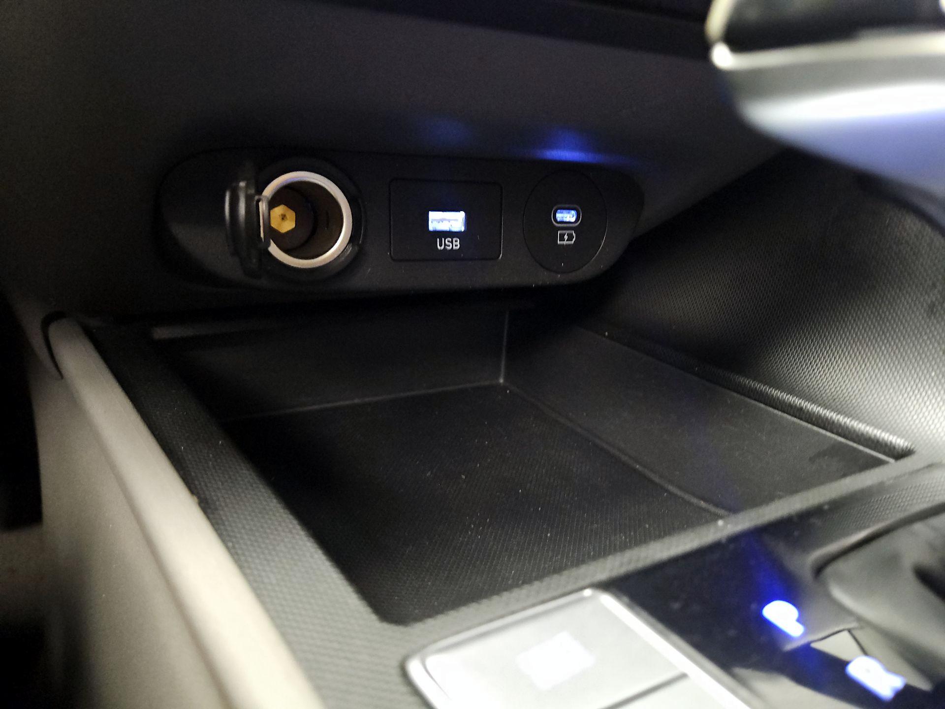 Thumbnail: 2024 Hyundai Elantra - 19