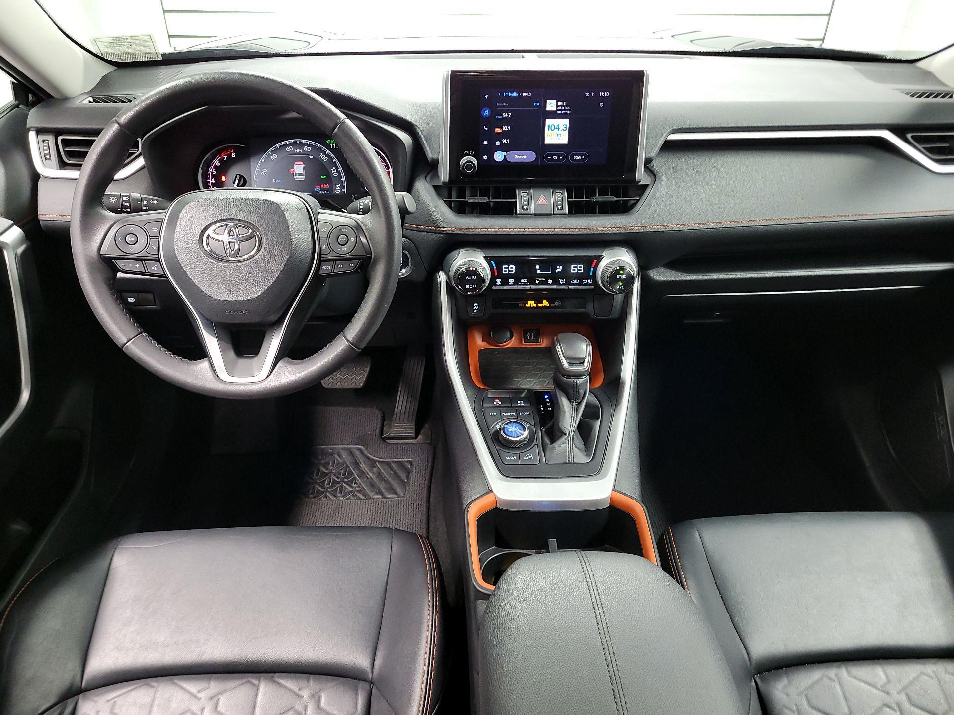 Thumbnail: 2024 Toyota RAV4 - 9