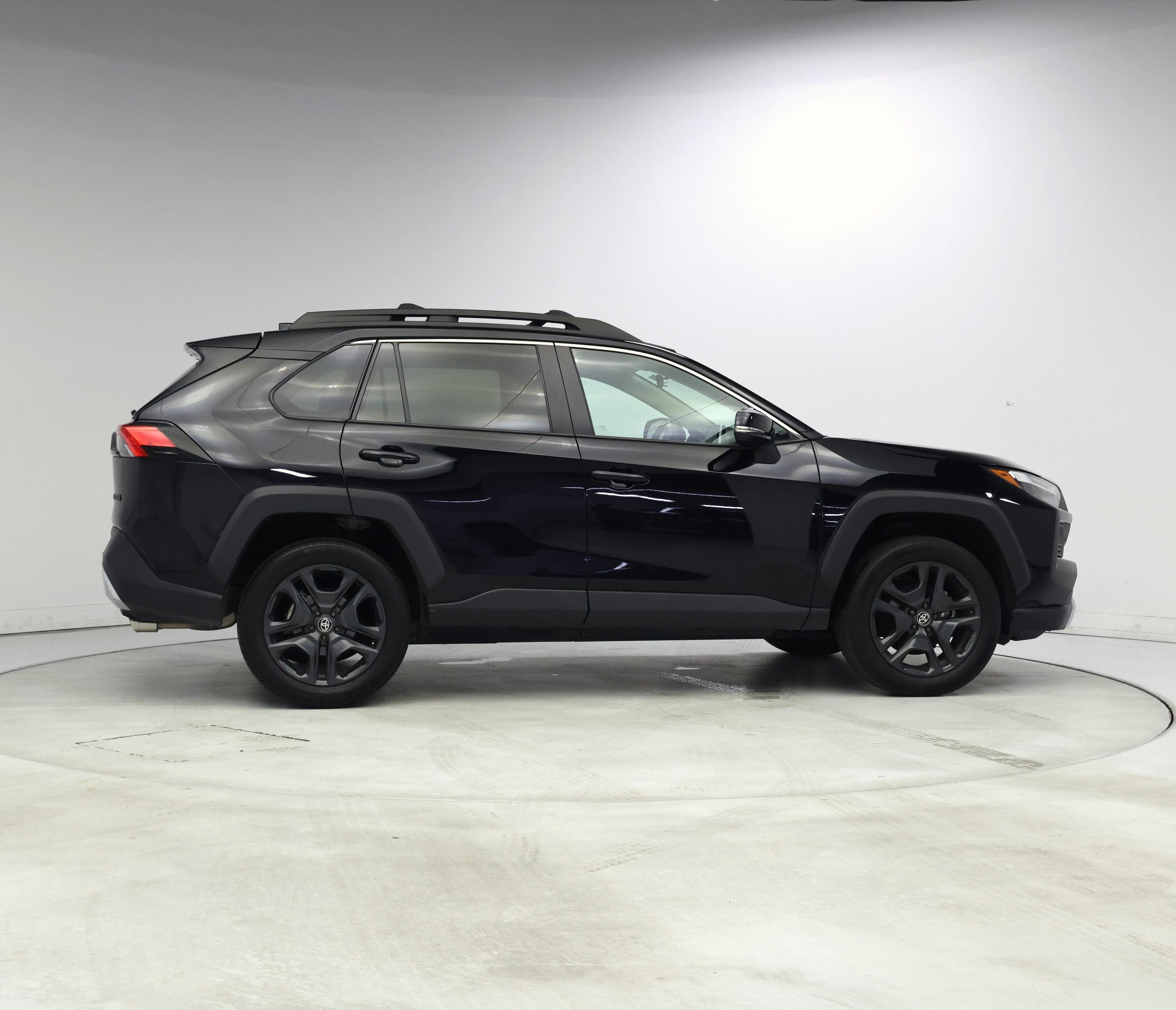Thumbnail: 2024 Toyota RAV4 - 7