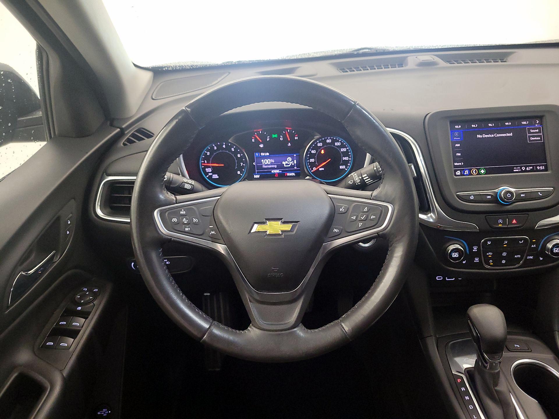 Thumbnail: 2022 Chevrolet Equinox - 10