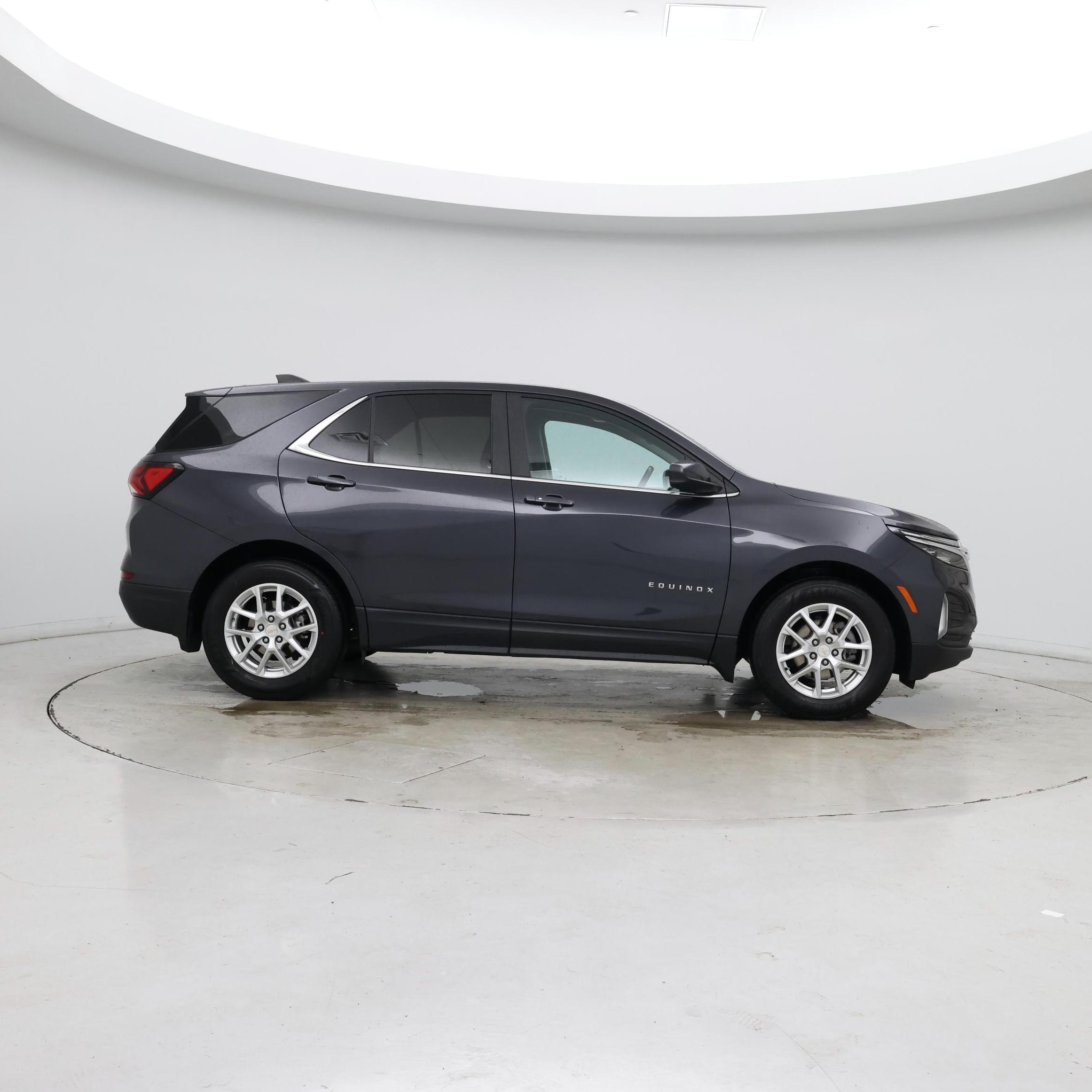 Thumbnail: 2022 Chevrolet Equinox - 7