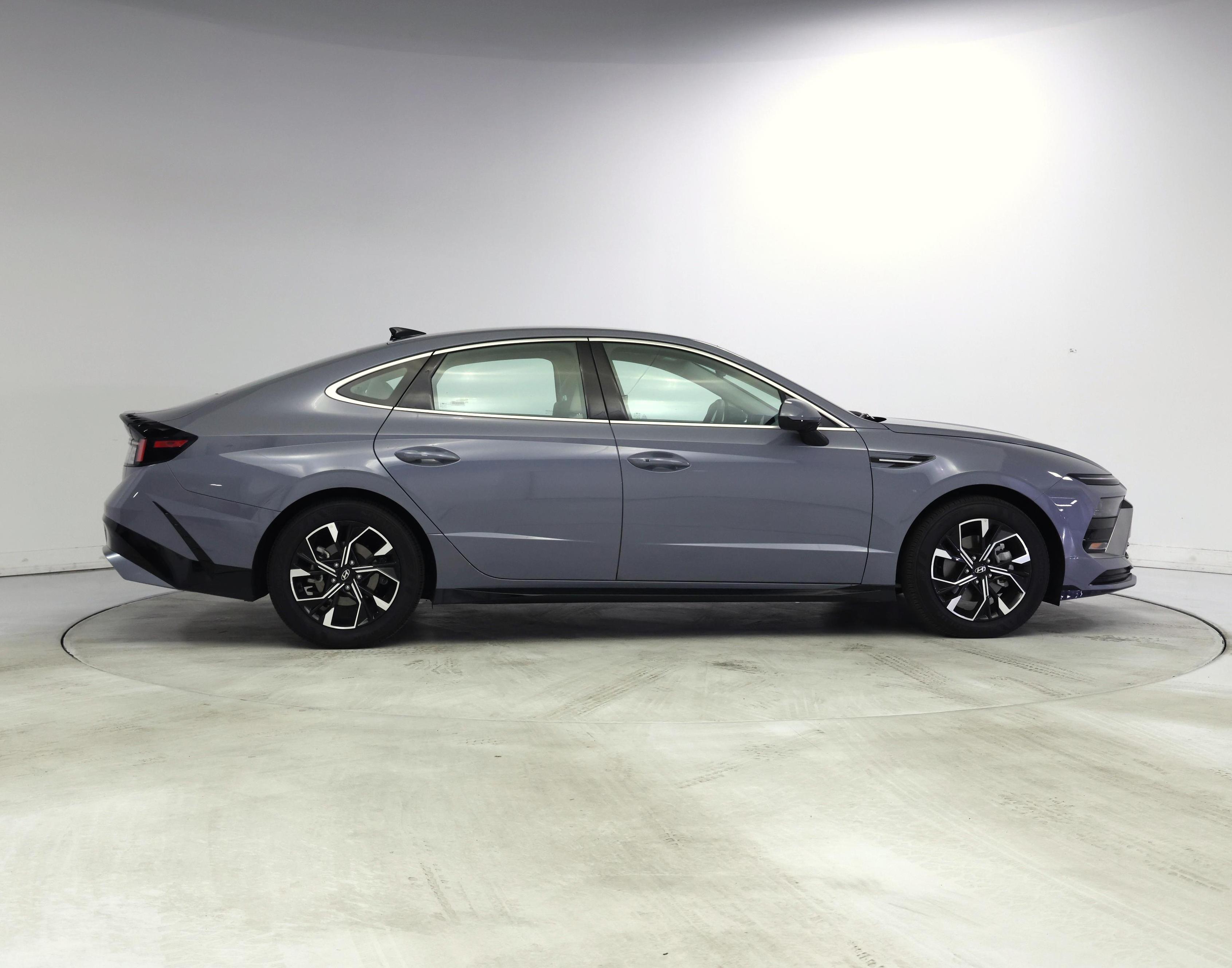 Thumbnail: 2025 Hyundai Sonata - 7