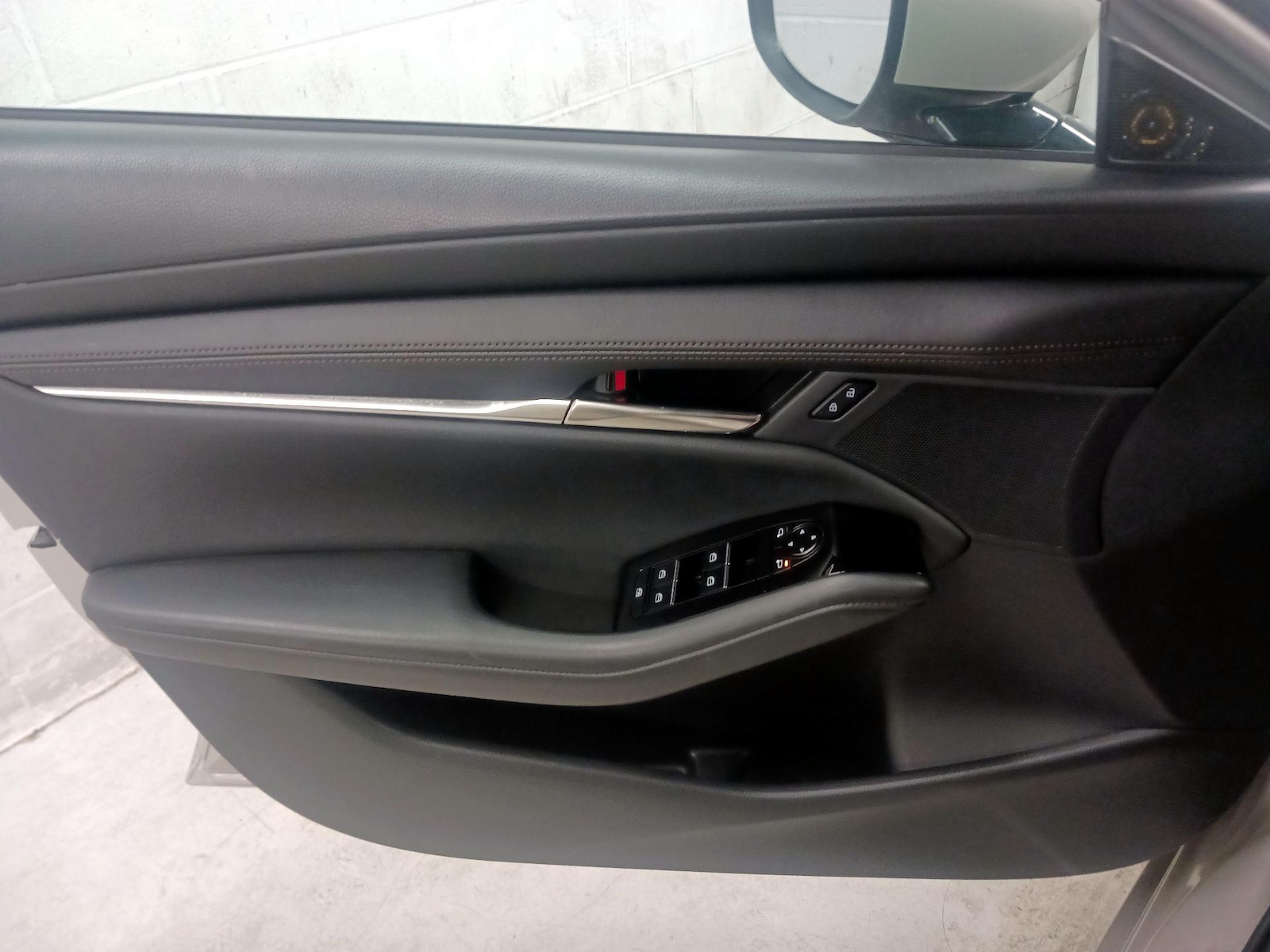 2025 Mazda Mazda3 Preferred - Photo 13