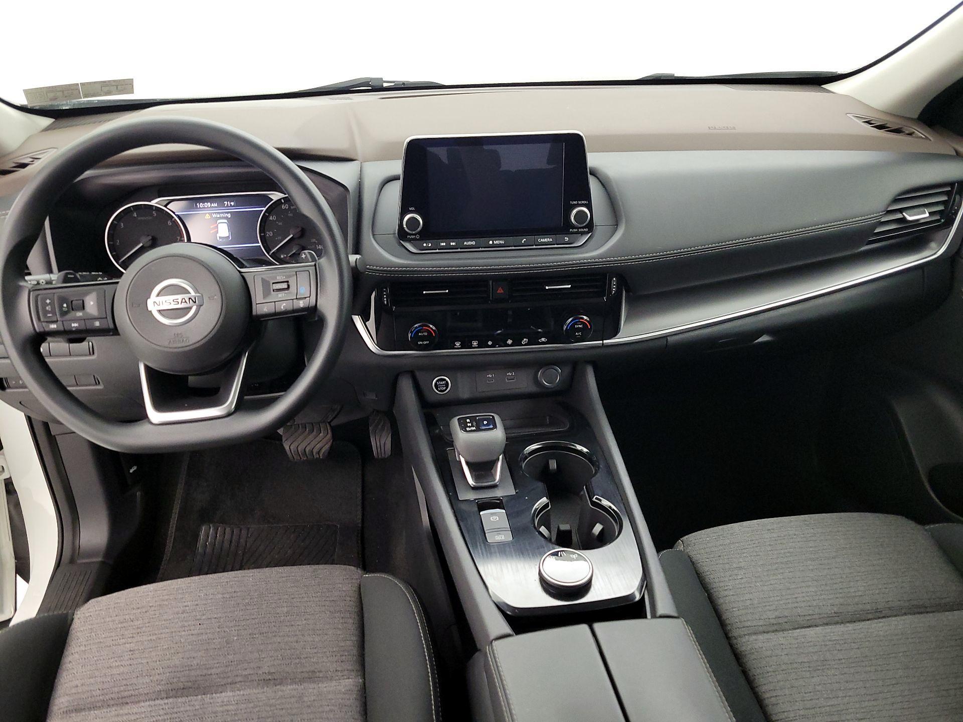 Thumbnail: 2021 Nissan Rogue - 9