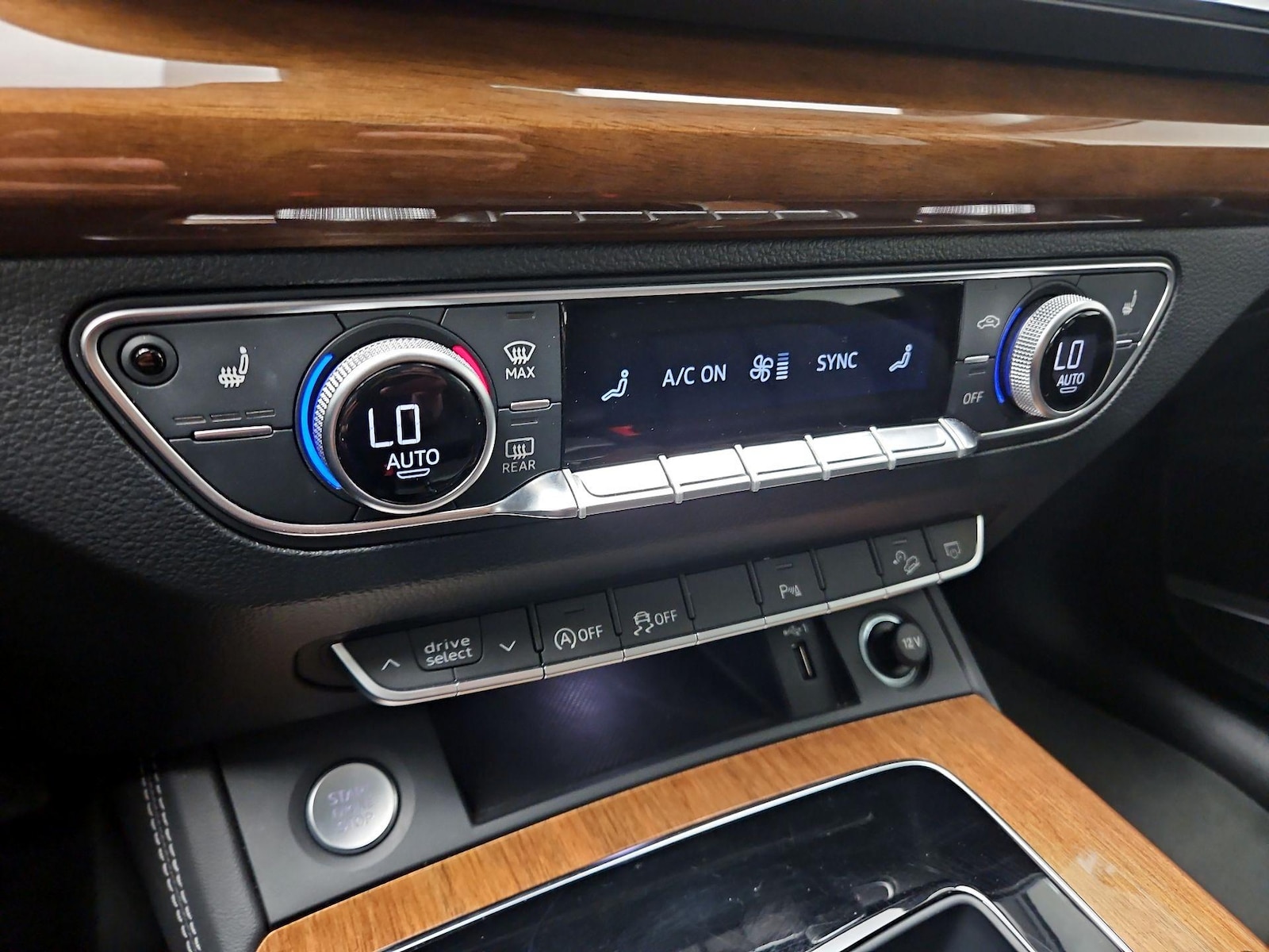 2023 Audi Q5 Premium Plus - Photo 17