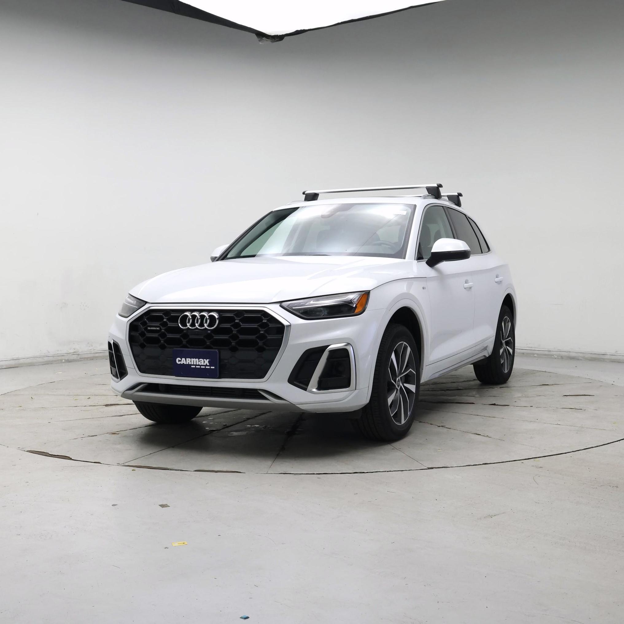 Thumbnail: 2023 Audi Q5 - 4