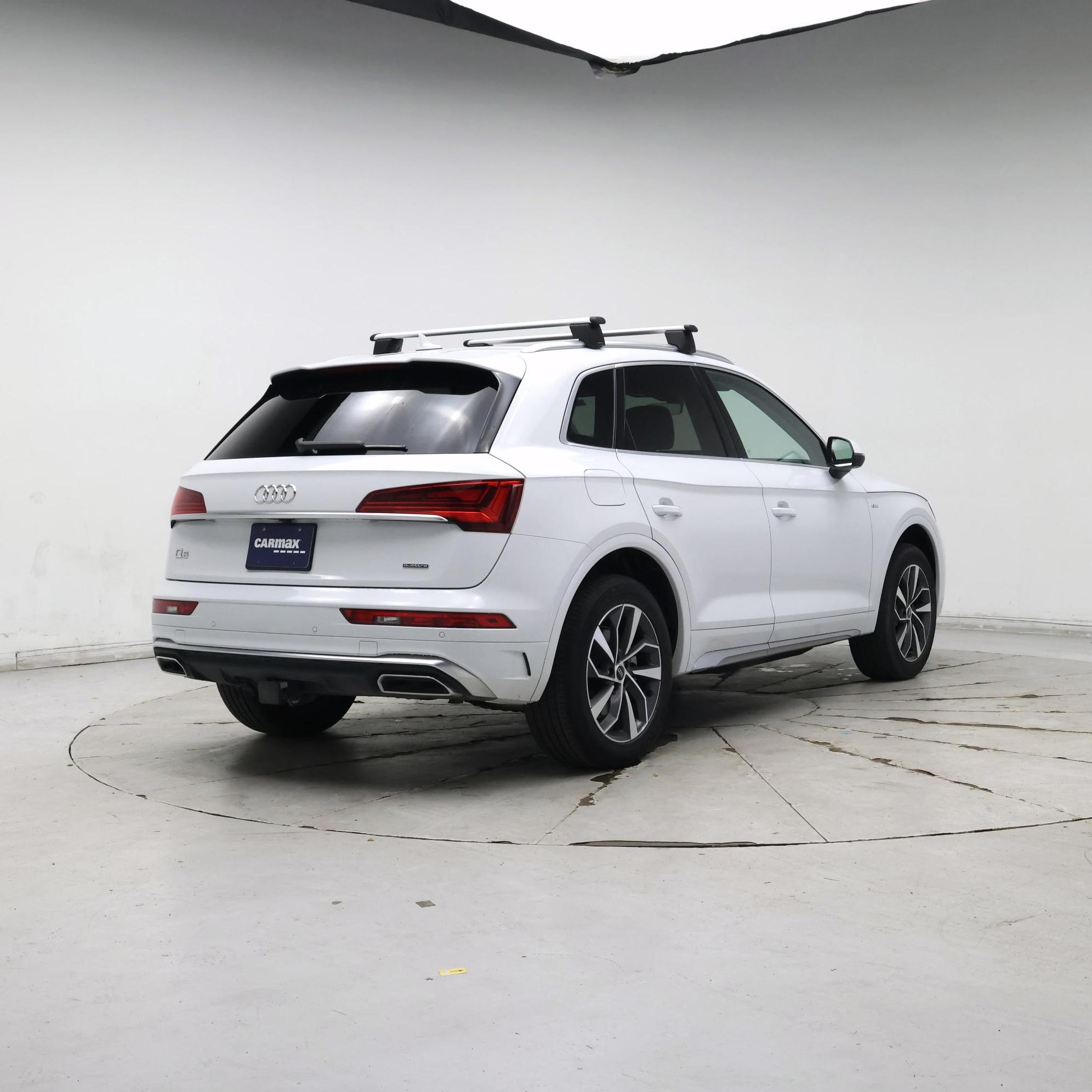 Thumbnail: 2023 Audi Q5 - 8