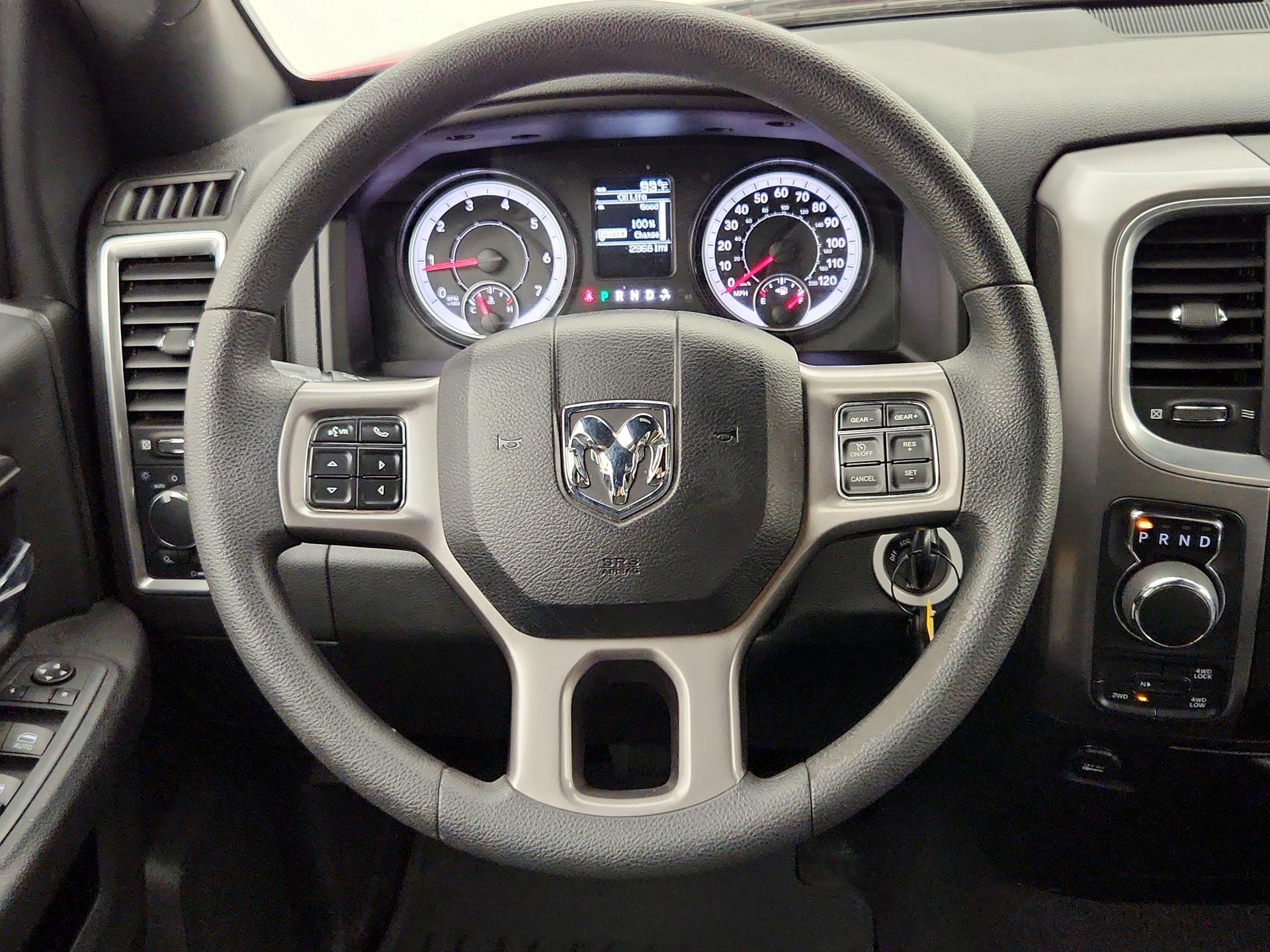 Thumbnail: 2022 RAM 1500 Classic - 10