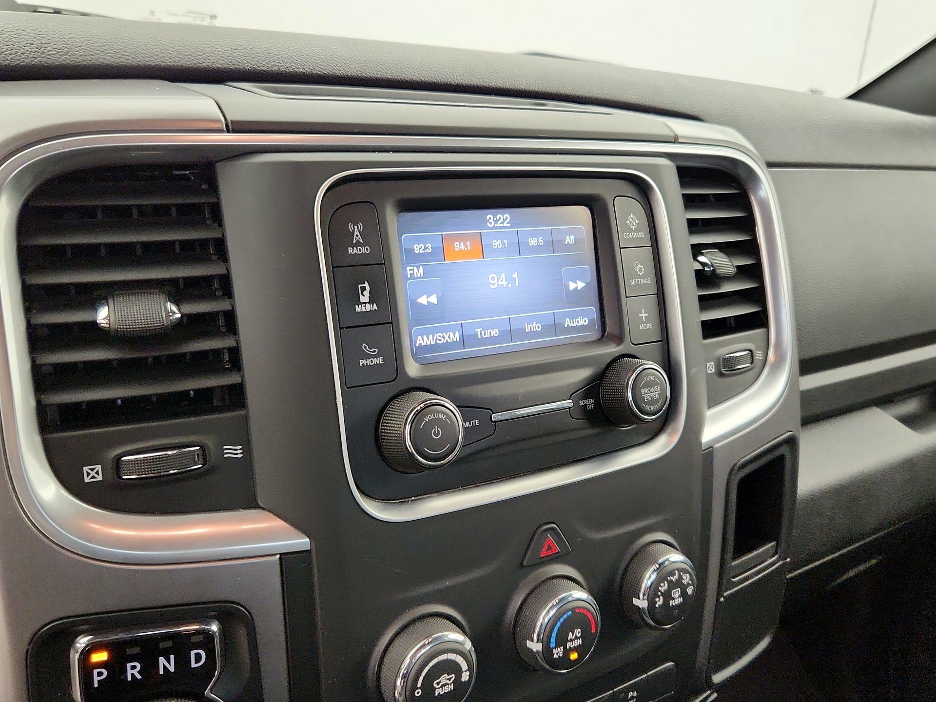 Thumbnail: 2022 RAM 1500 Classic - 15