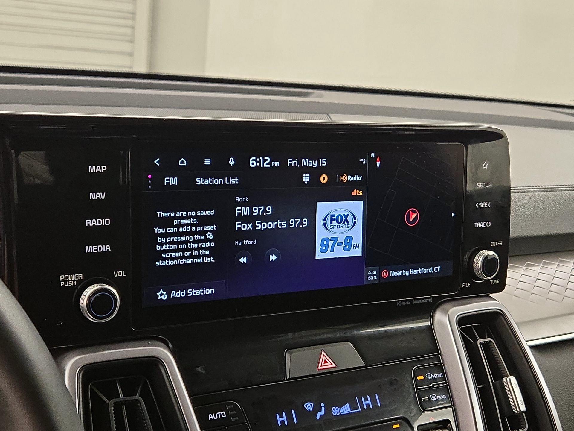 Thumbnail: 2023 Kia Sorento - 16