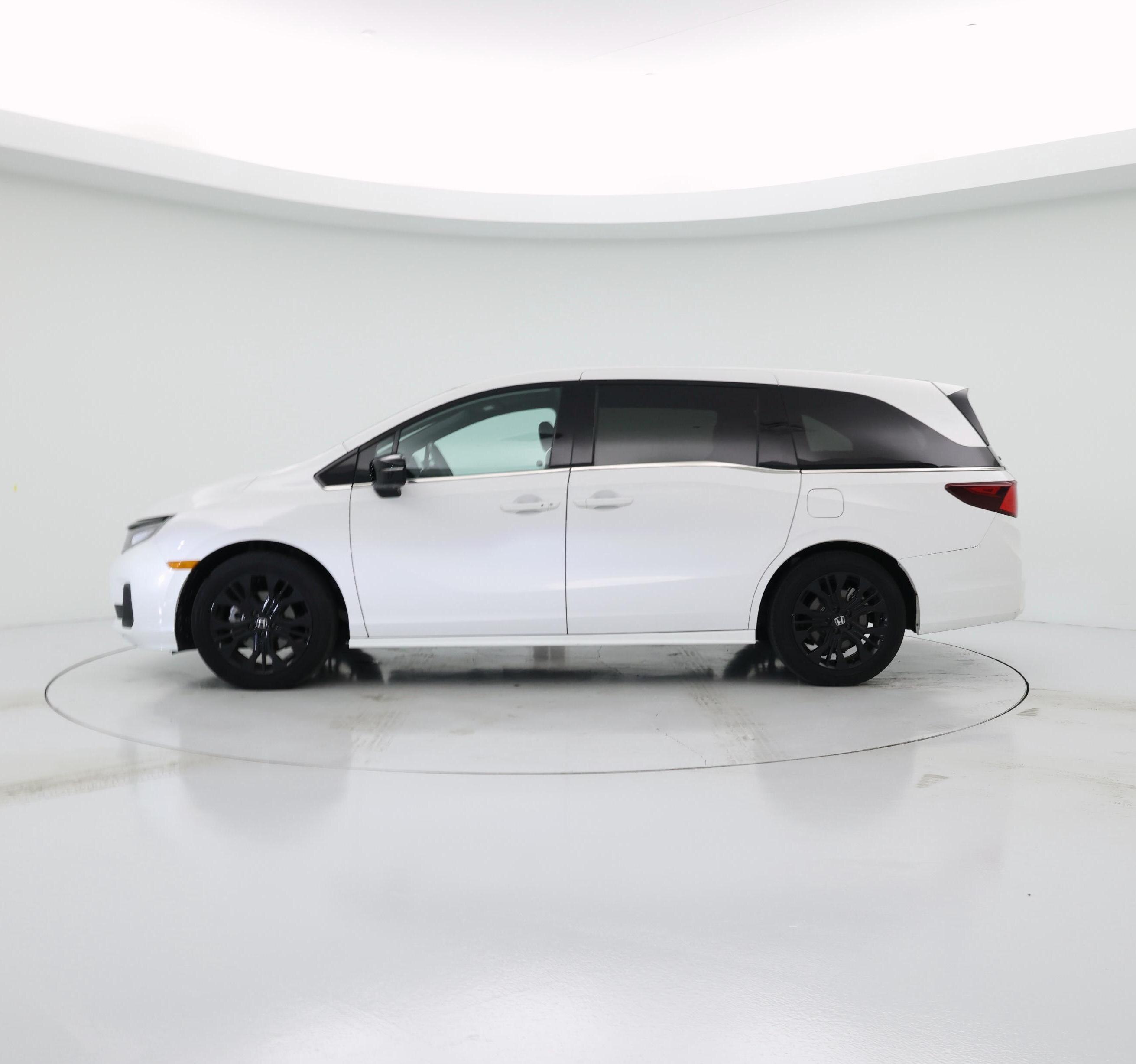 Thumbnail: 2025 Honda Odyssey - 3