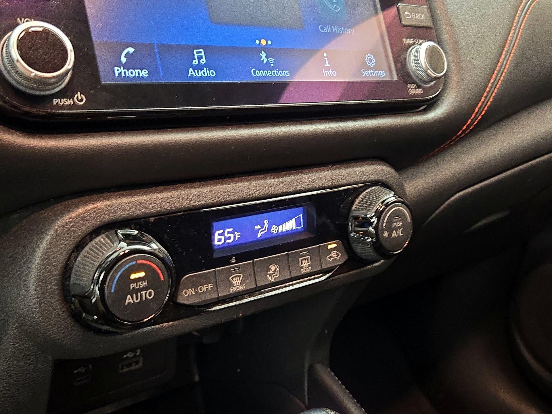 Thumbnail: 2023 Nissan Kicks - 16
