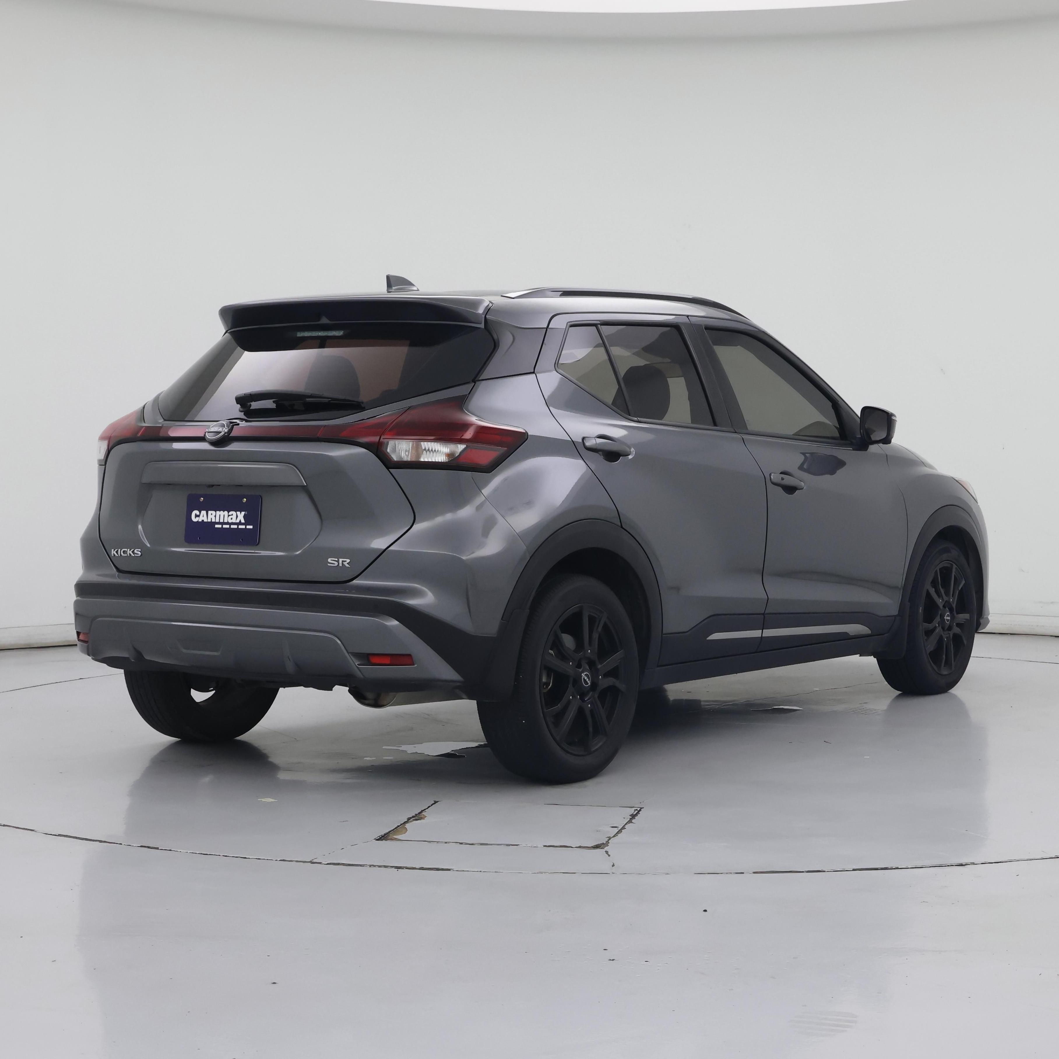 Thumbnail: 2023 Nissan Kicks - 8