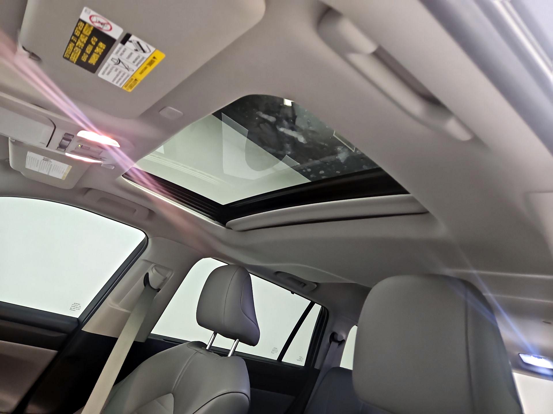 Thumbnail: 2024 Toyota Highlander - 19