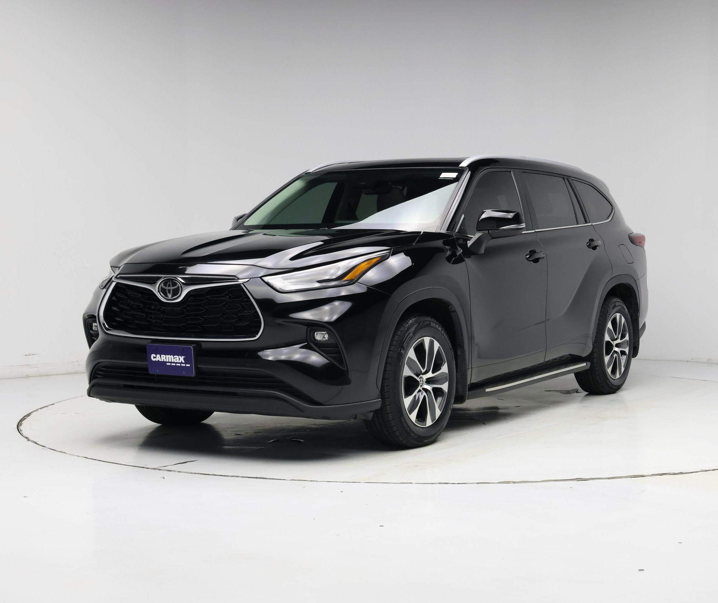 Thumbnail: 2024 Toyota Highlander - 4