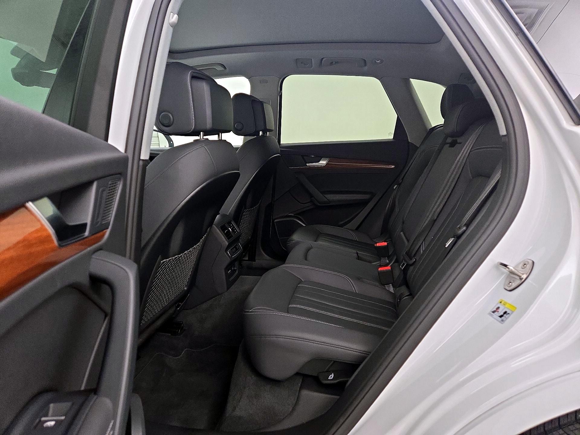 Thumbnail: 2023 Audi Q5 - 20