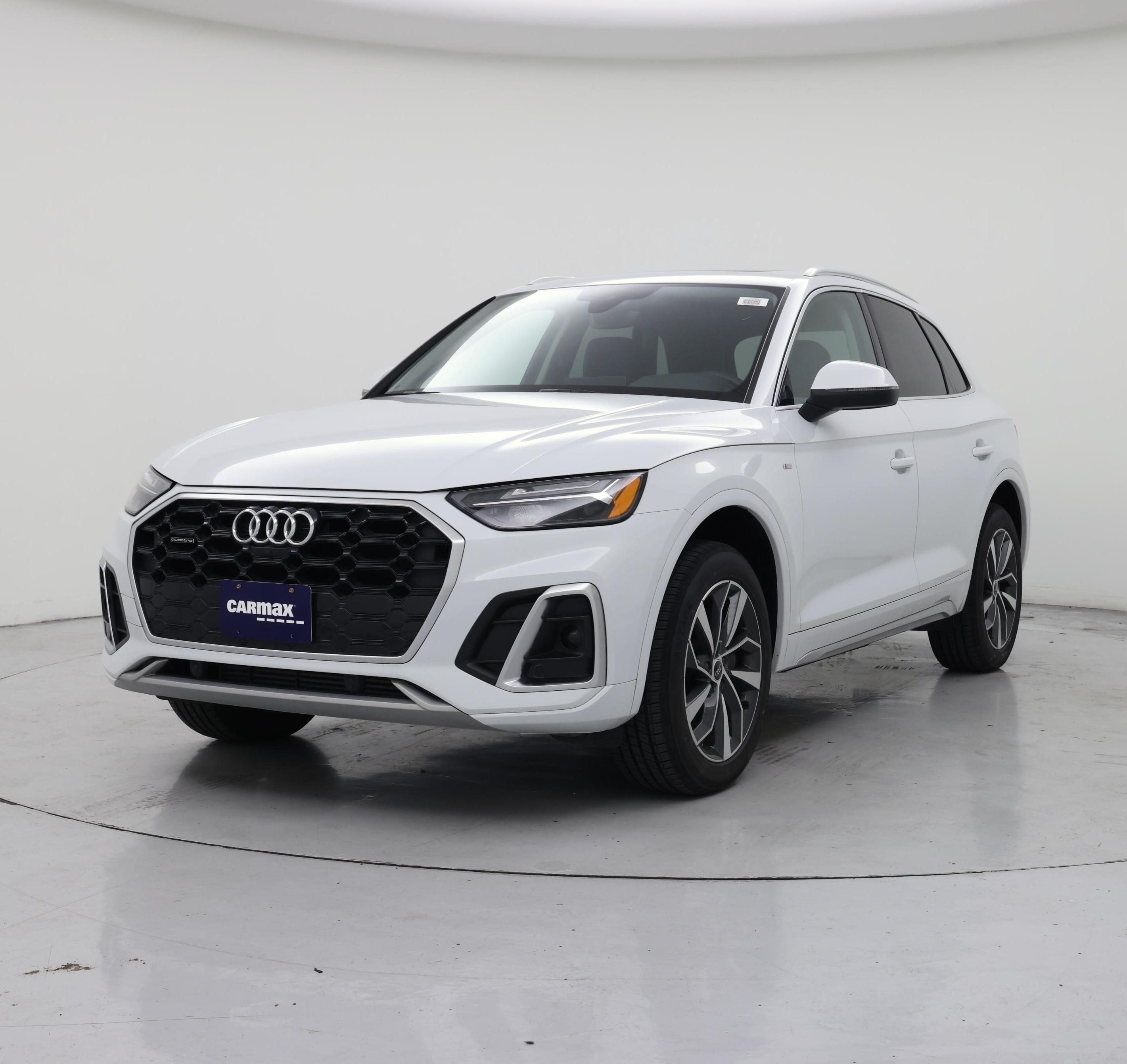 Thumbnail: 2023 Audi Q5 - 4
