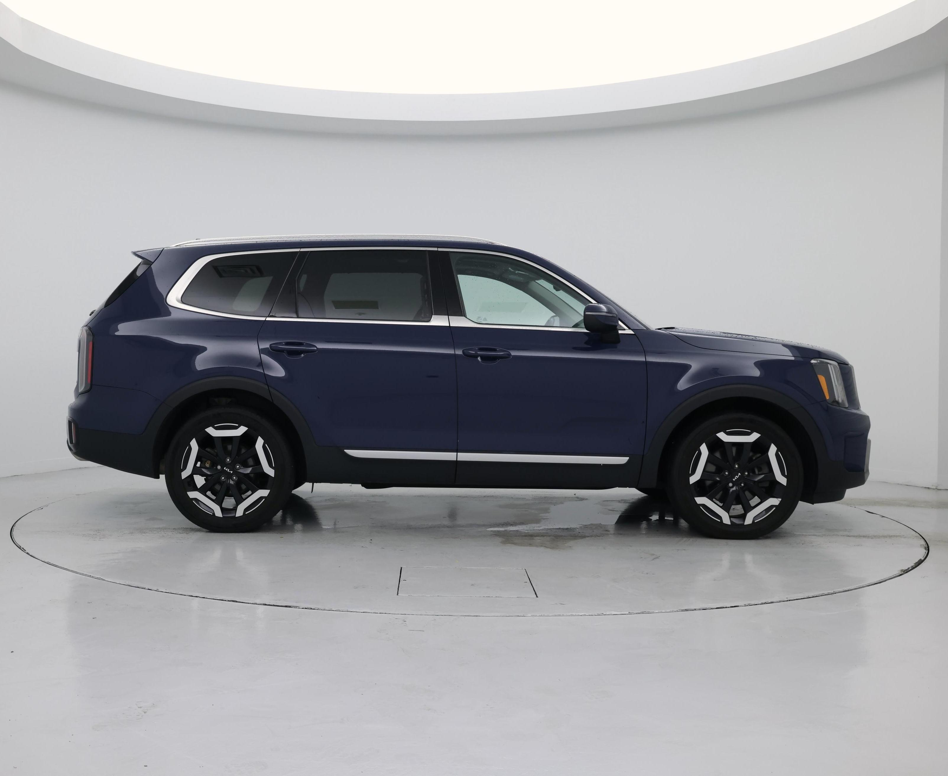 Thumbnail: 2023 Kia Telluride - 7