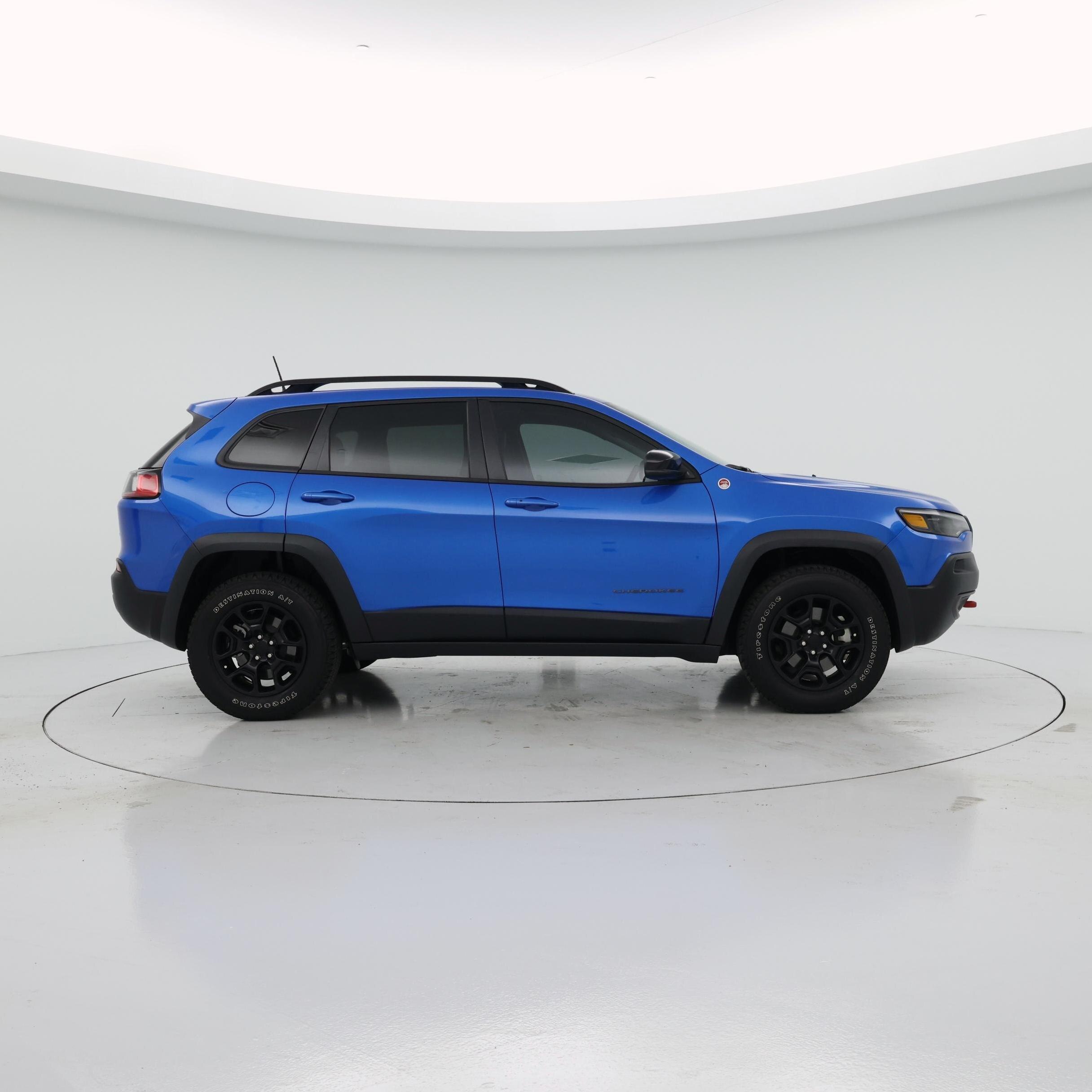 Thumbnail: 2022 Jeep Cherokee - 7