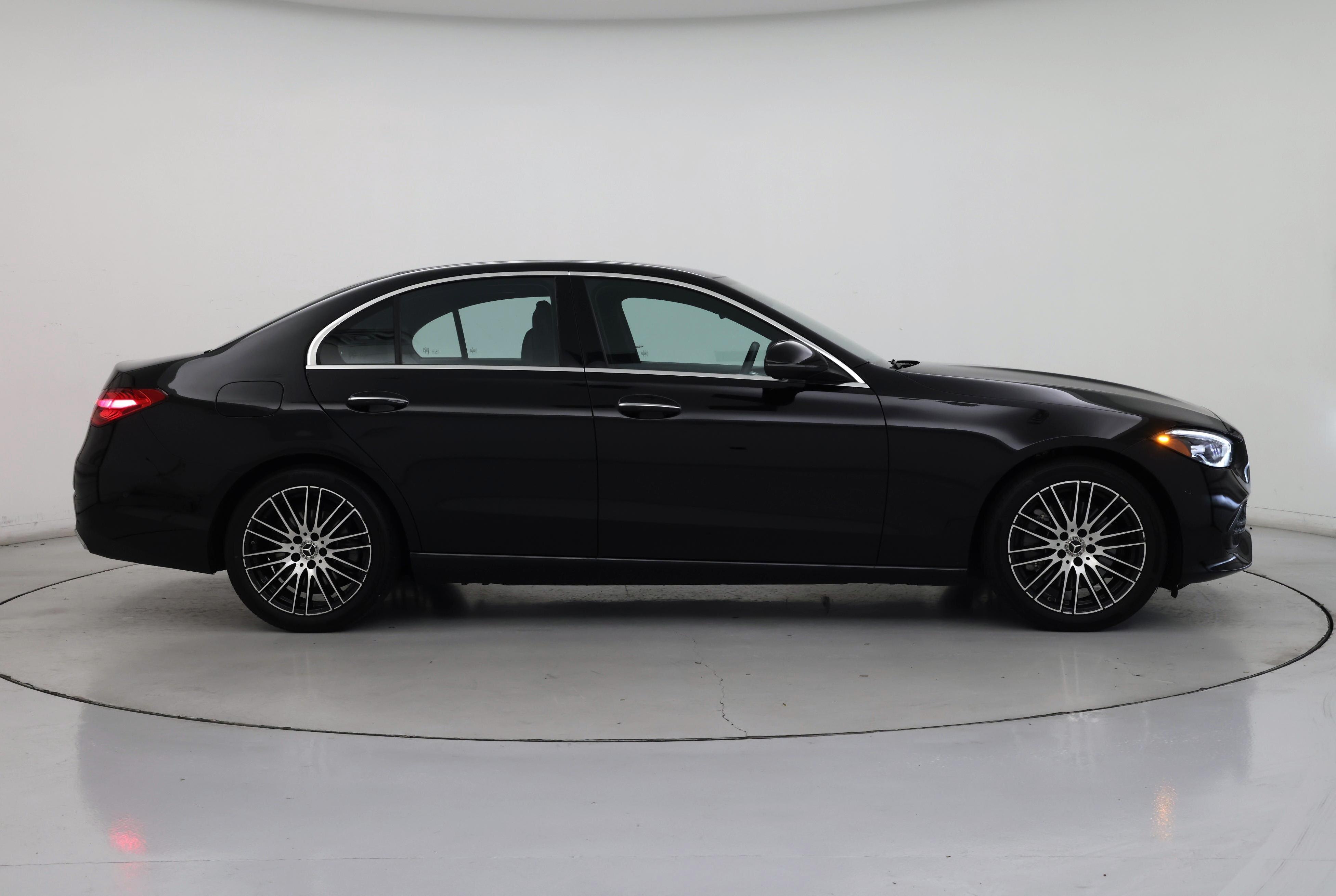 Thumbnail: 2024 Mercedes-Benz C-Class - 7