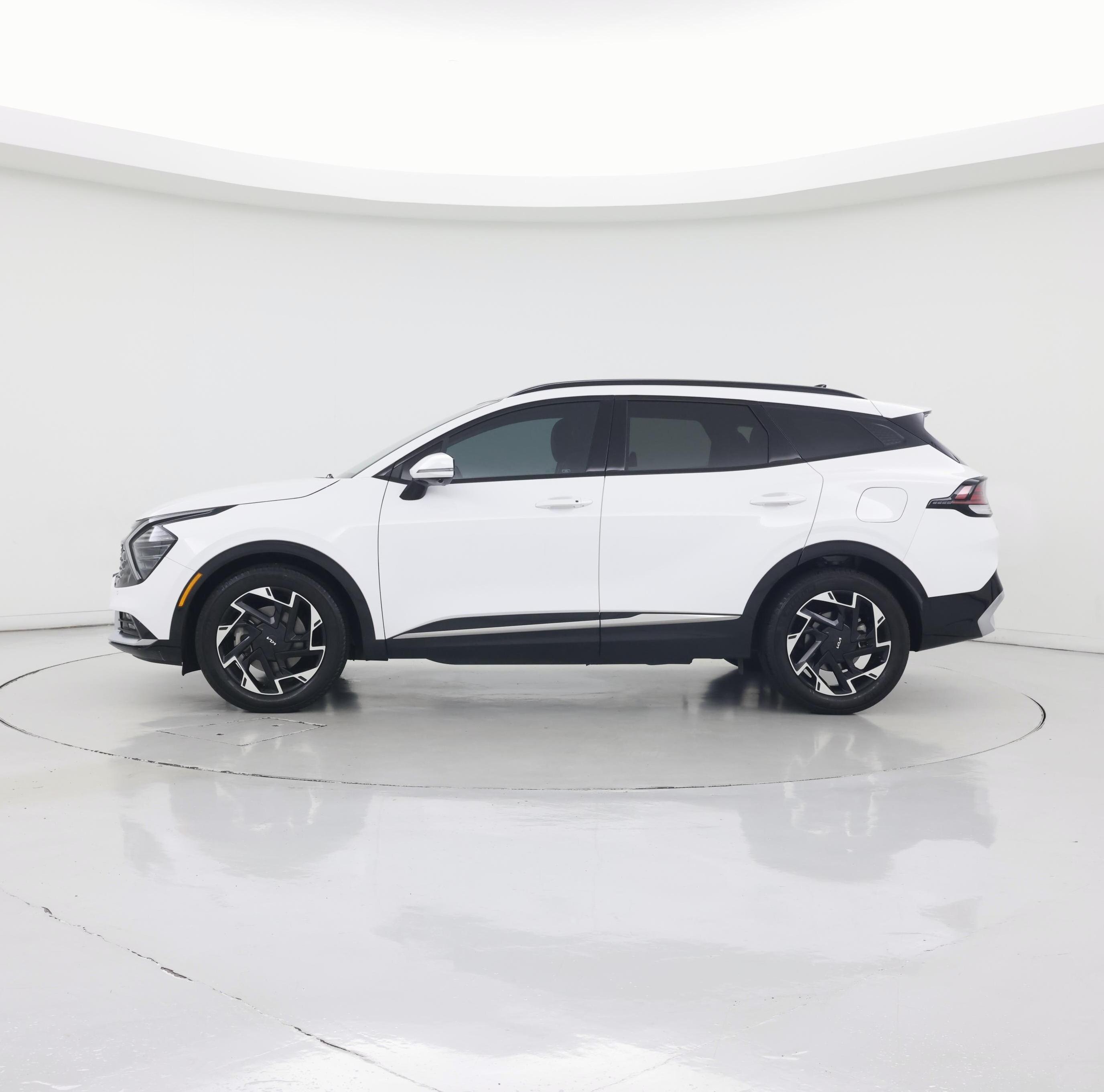 Thumbnail: 2024 Kia Sportage - 3