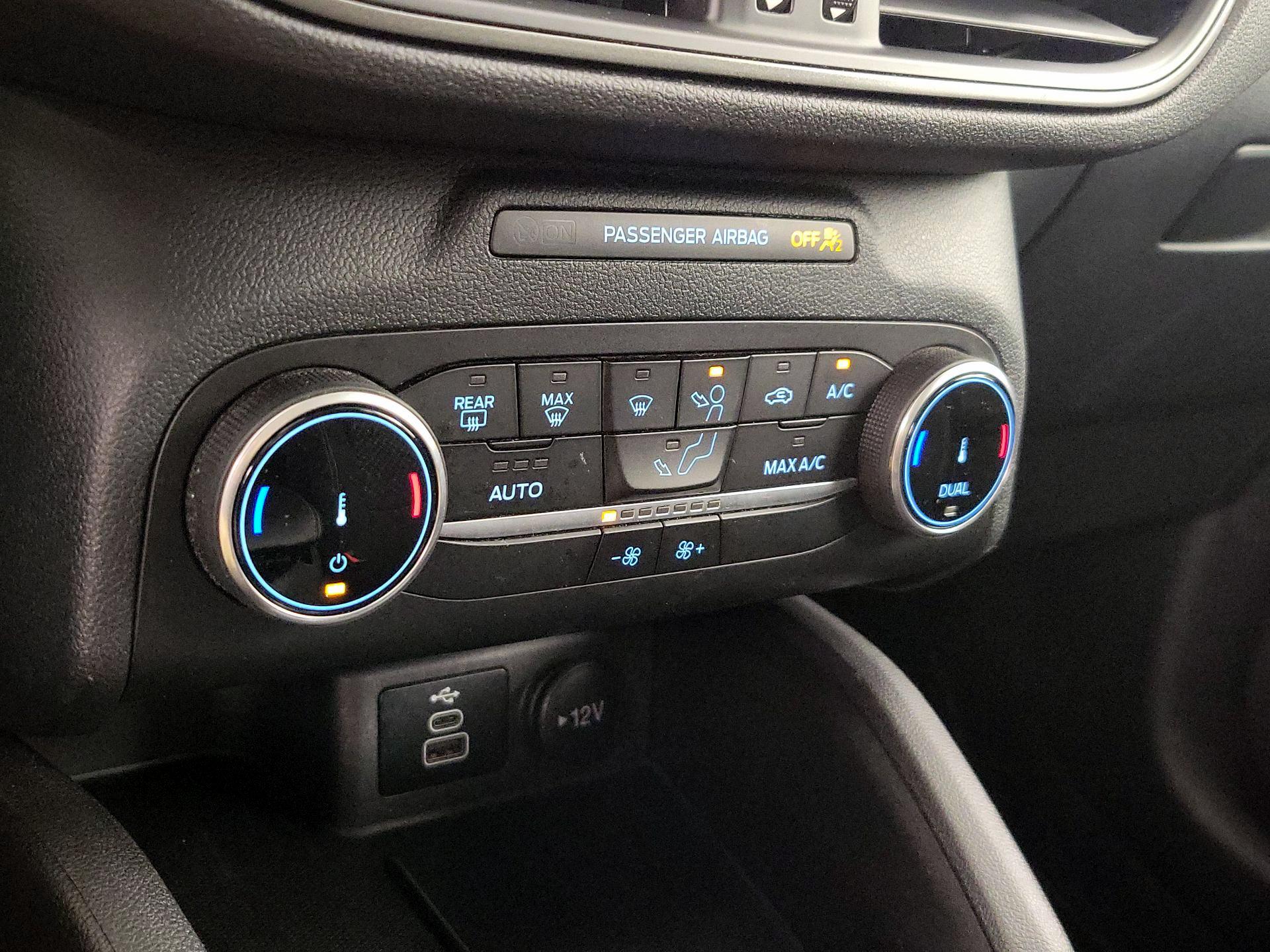 Thumbnail: 2024 Ford Escape - 16