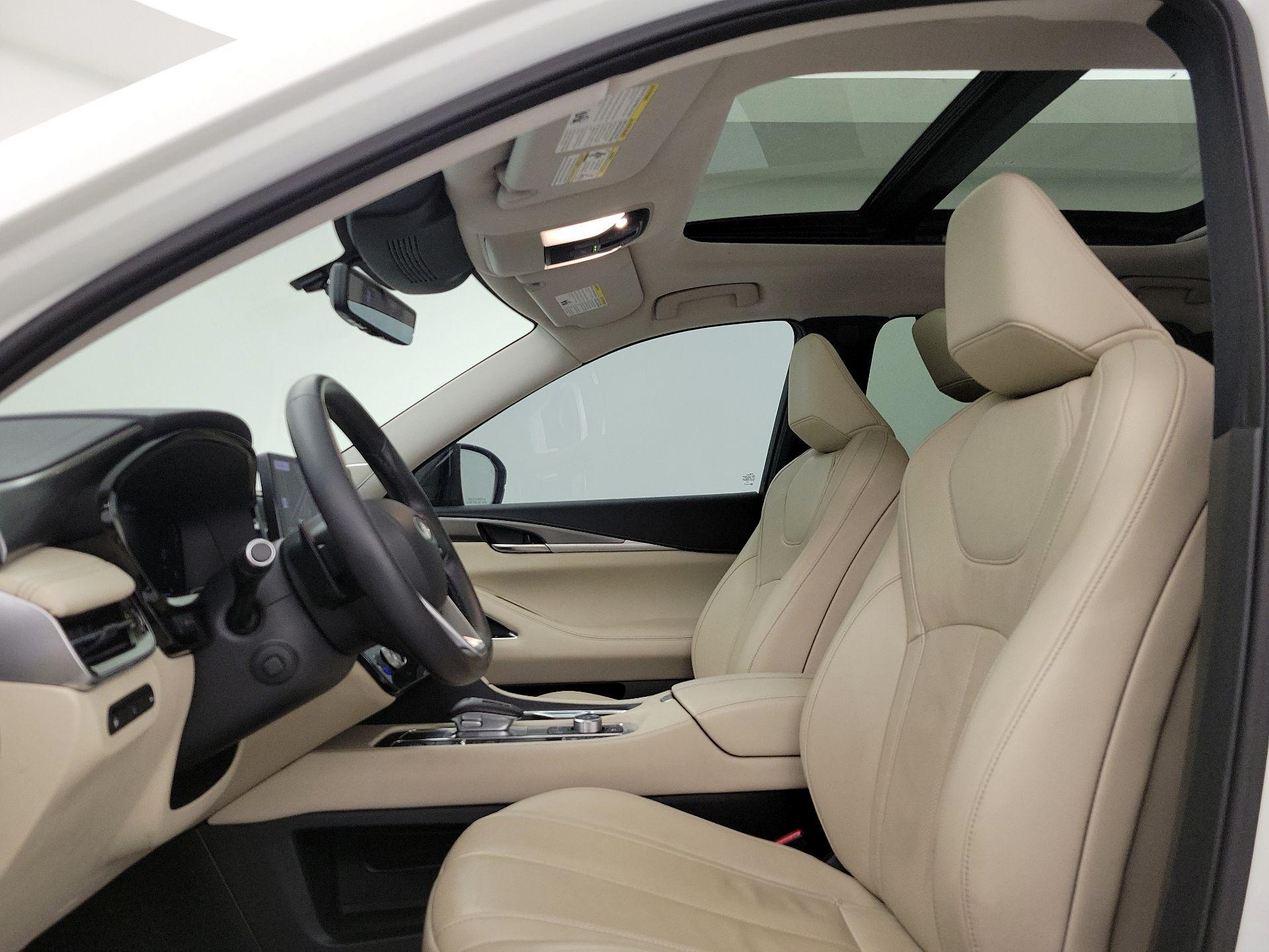 Thumbnail: 2023 INFINITI QX60 - 19