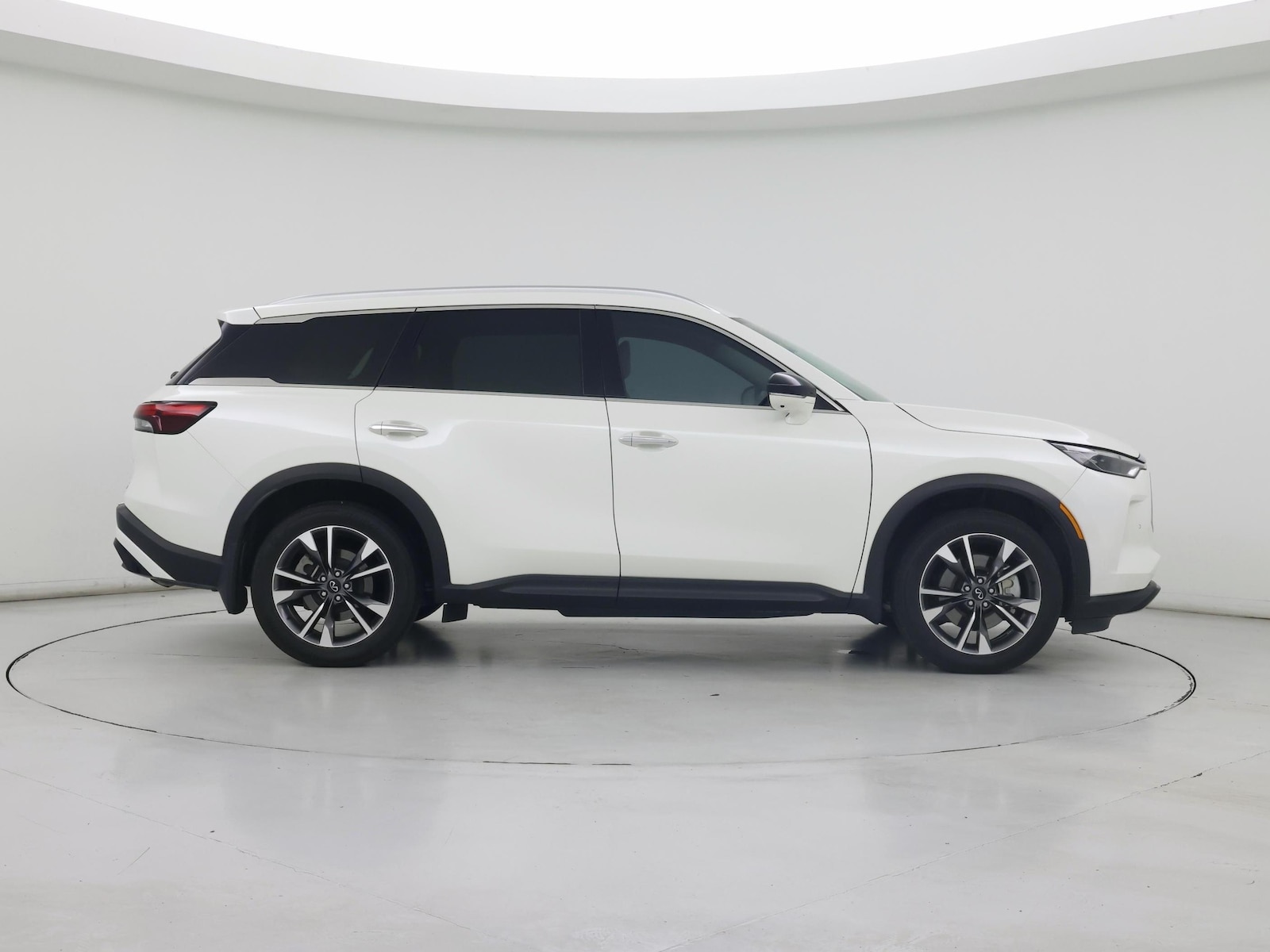 2023 INFINITI QX60 LUXE - Photo 8