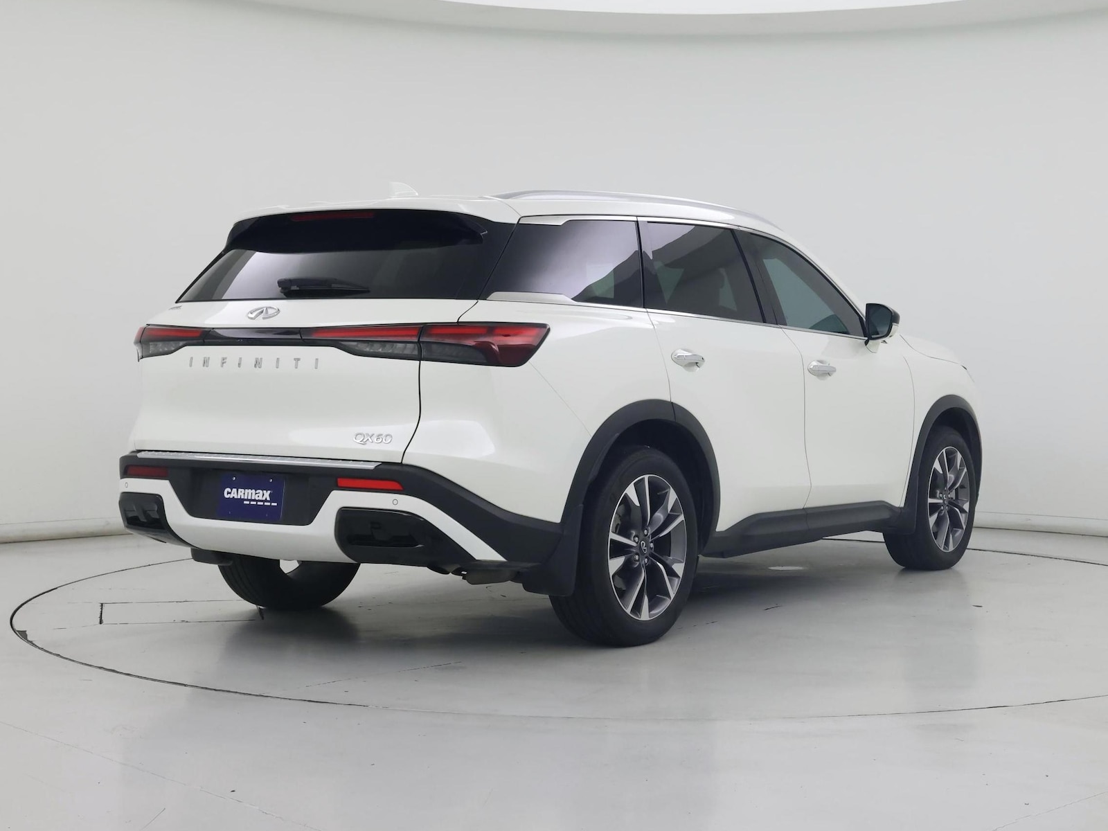 2023 INFINITI QX60 LUXE - Photo 9