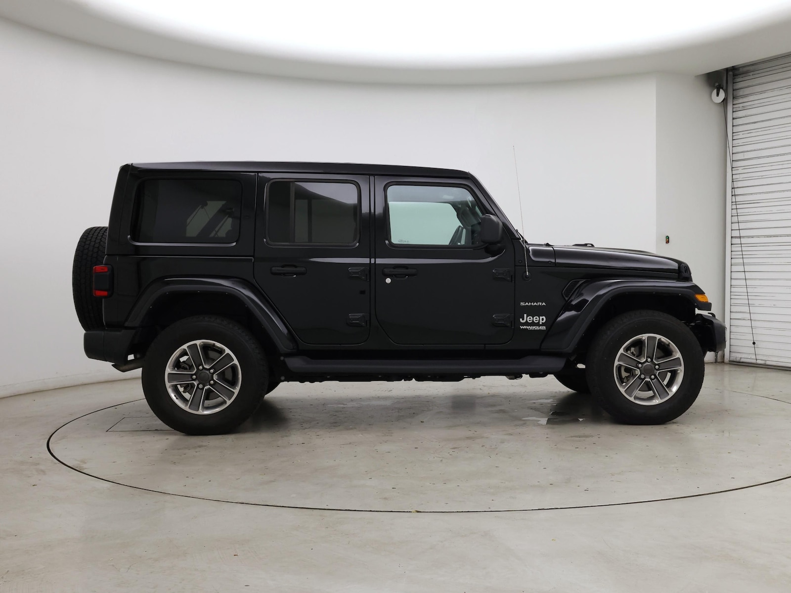 2022 Jeep Wrangler Unlimited Sahara - Photo 8