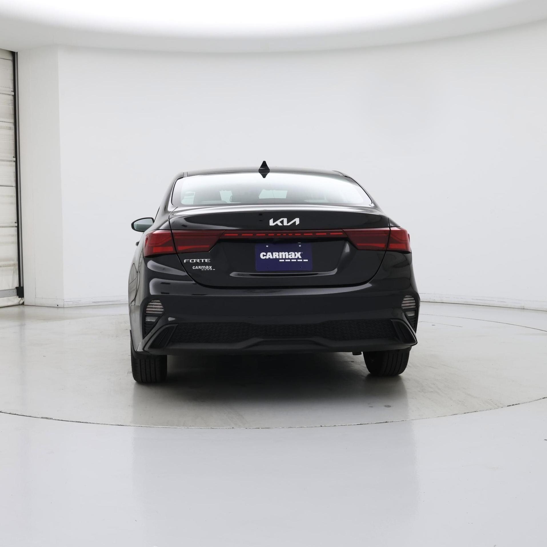 Thumbnail: 2022 Kia Forte - 6