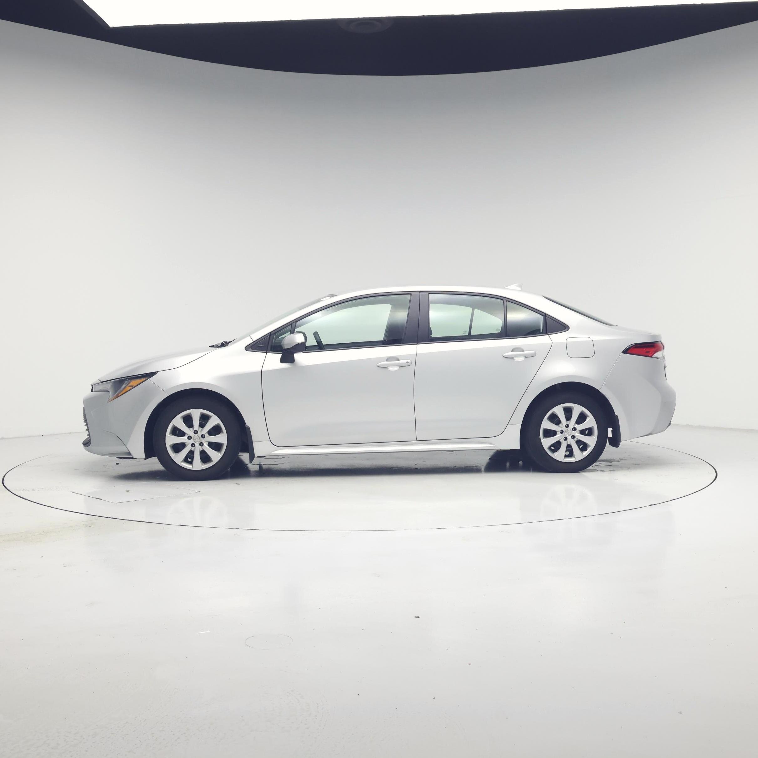 Thumbnail: 2025 Toyota Corolla - 3