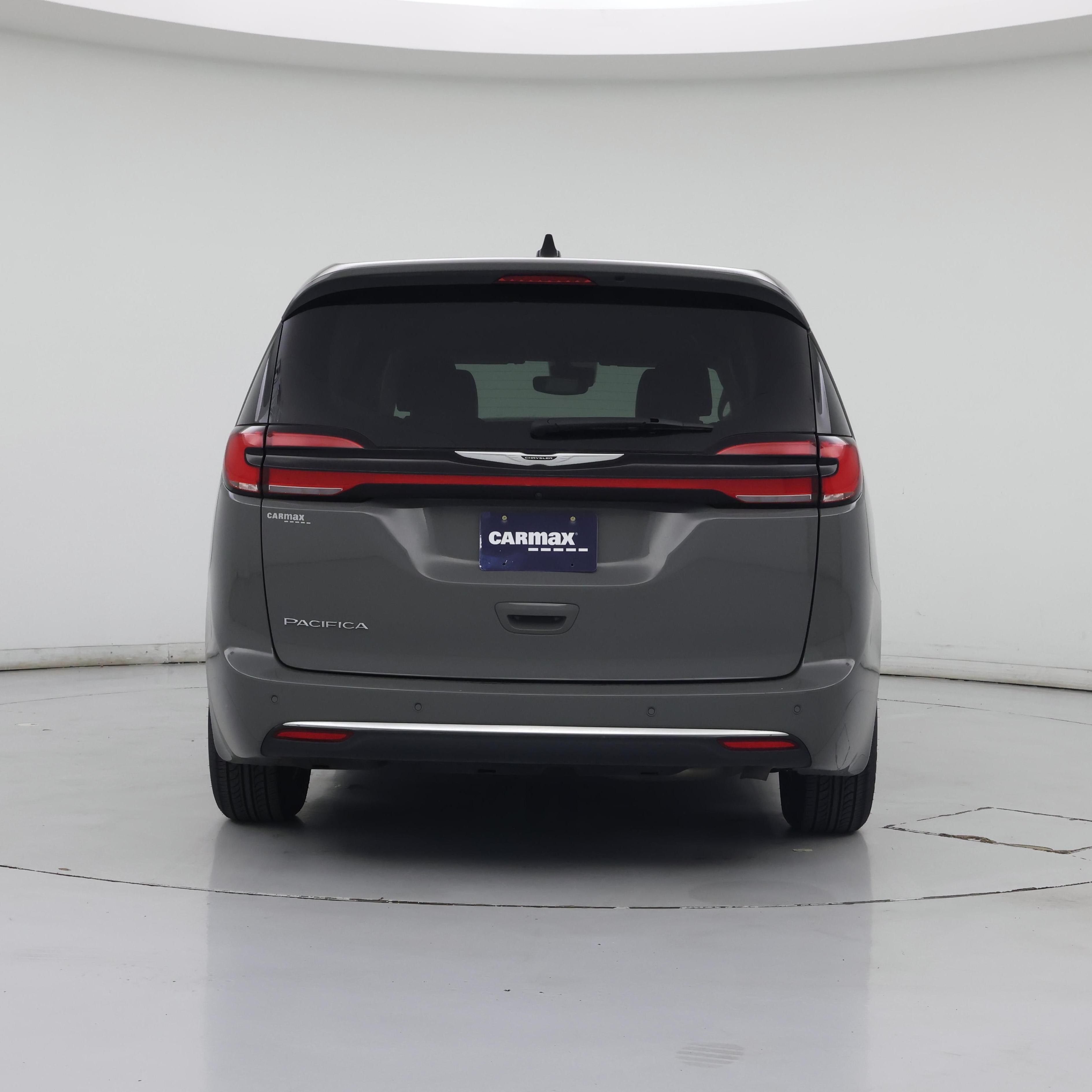 Thumbnail: 2023 Chrysler Pacifica - 6