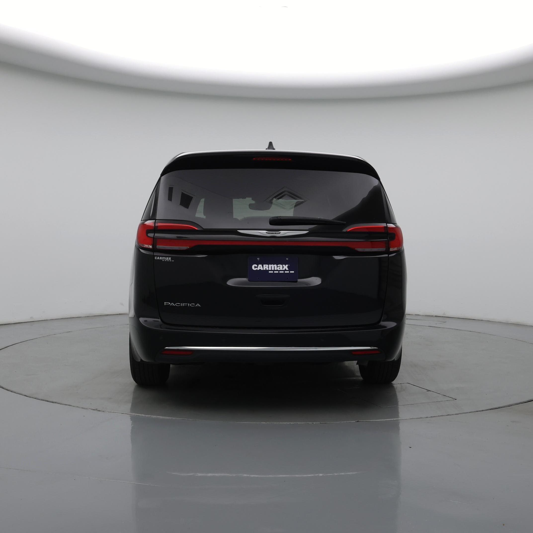 Thumbnail: 2025 Chrysler Pacifica - 6